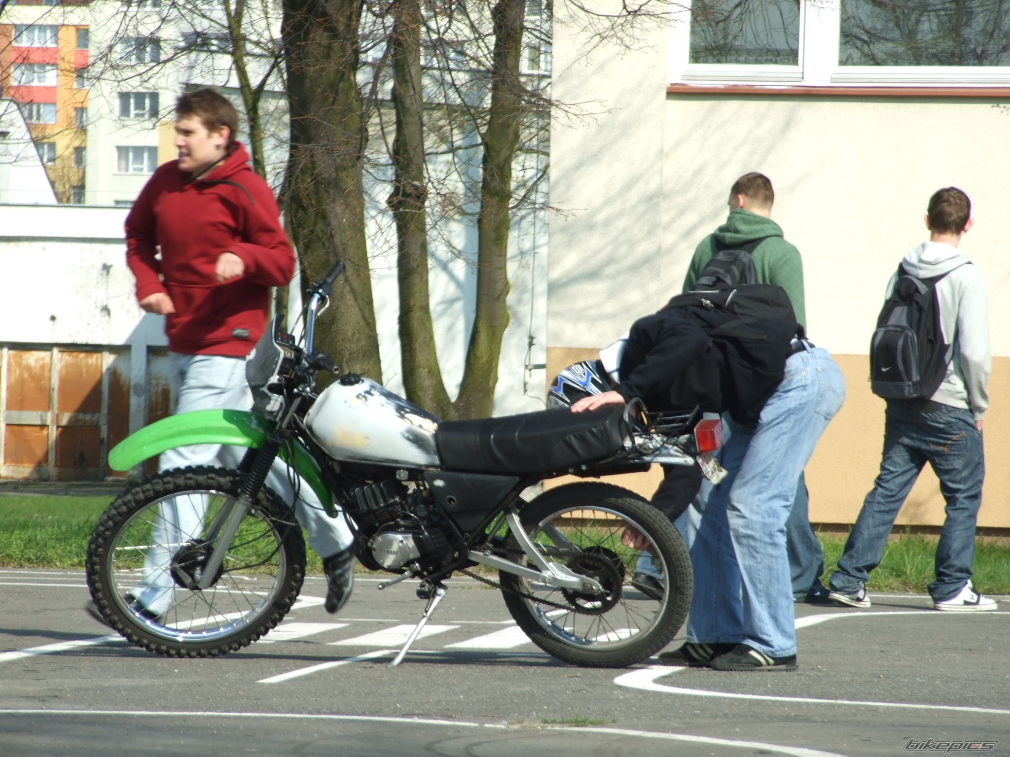 Photo 1637363