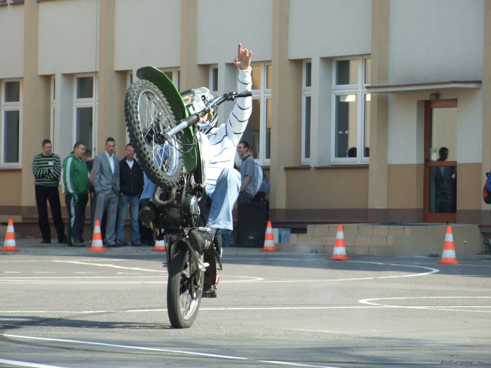 Photo 1637378