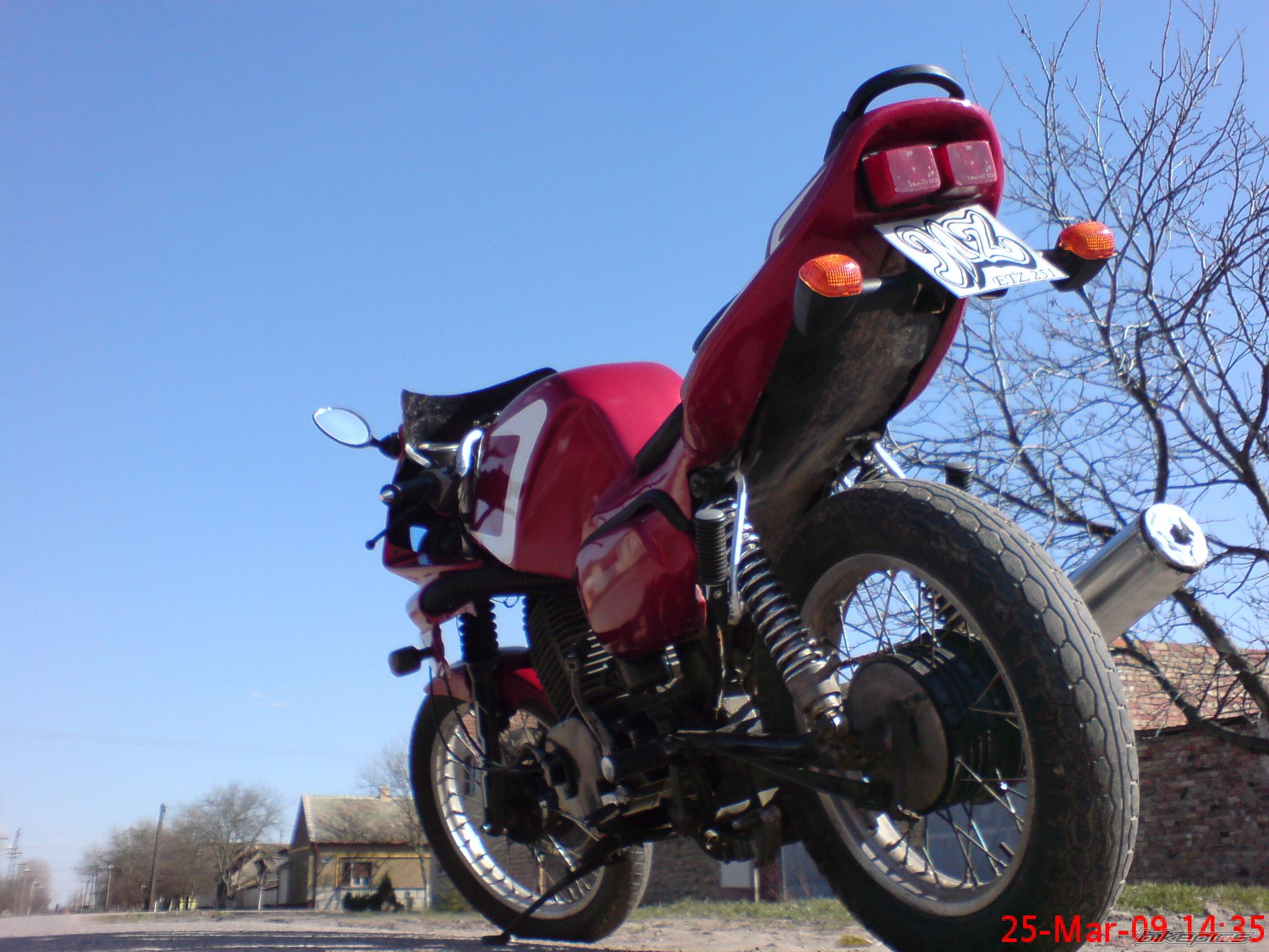 Bike Photo 1637514