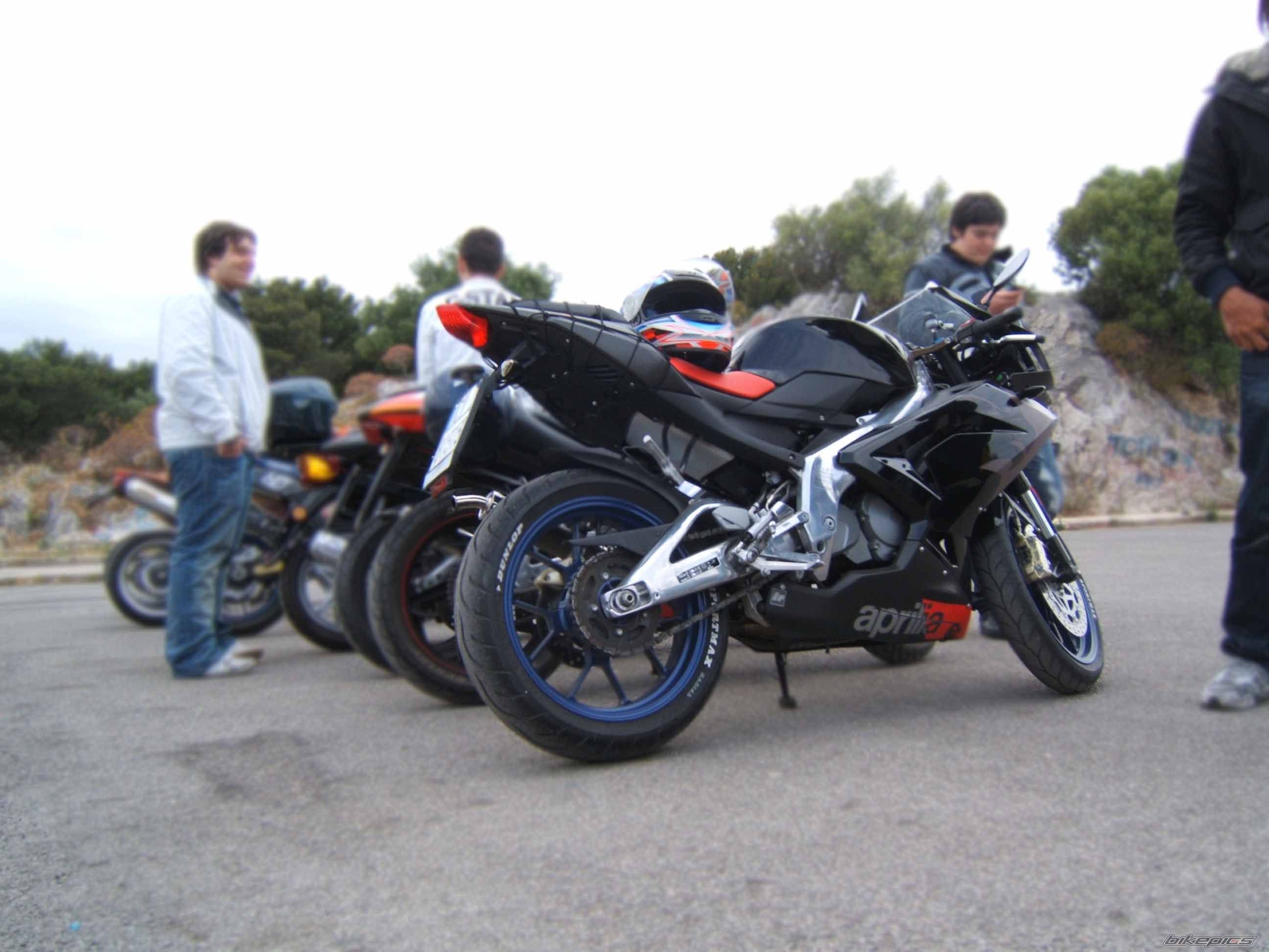 Bike Photo 1637552