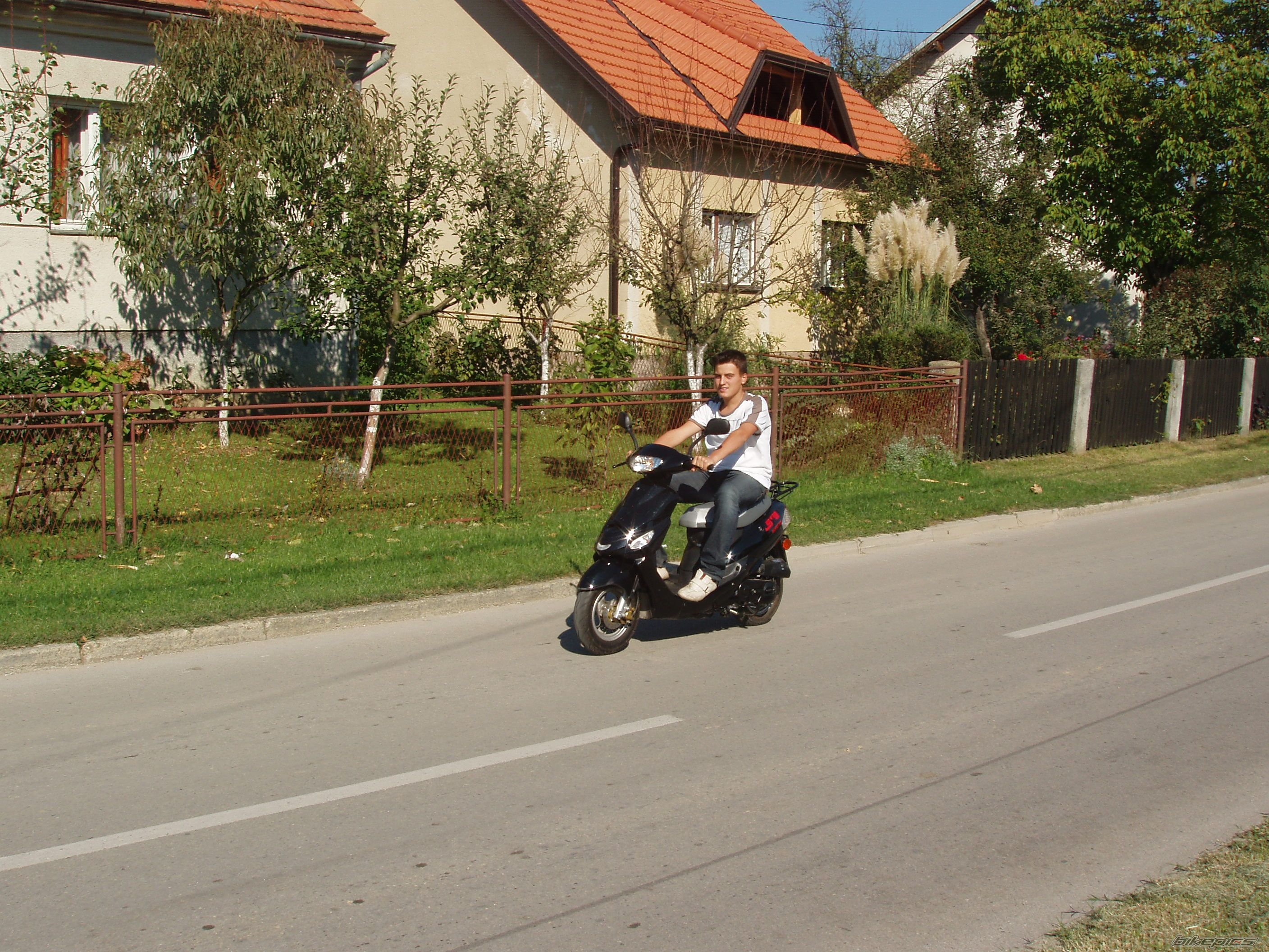Photo 1637680