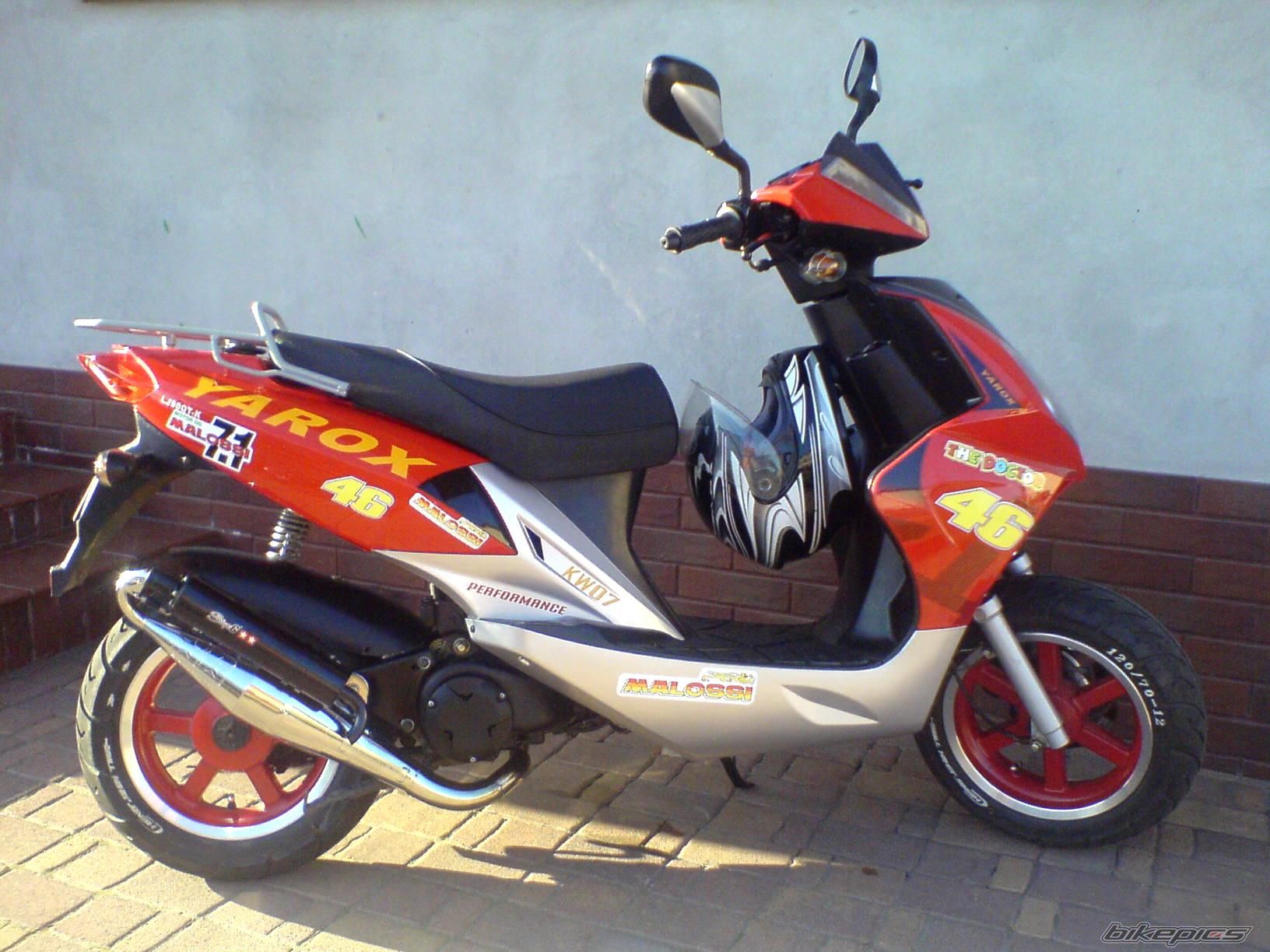 Photo 1637708