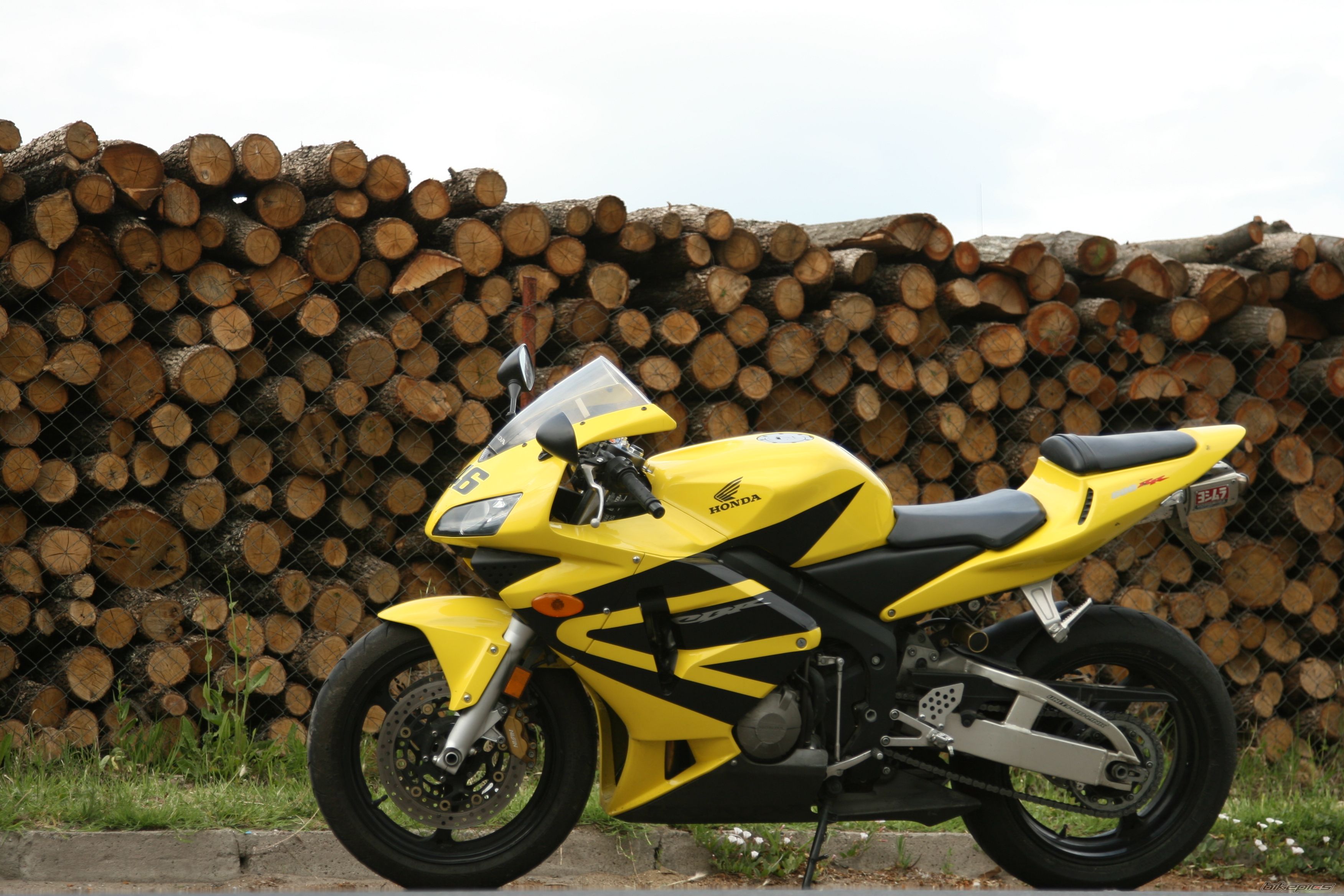 Bike Photo 1637936