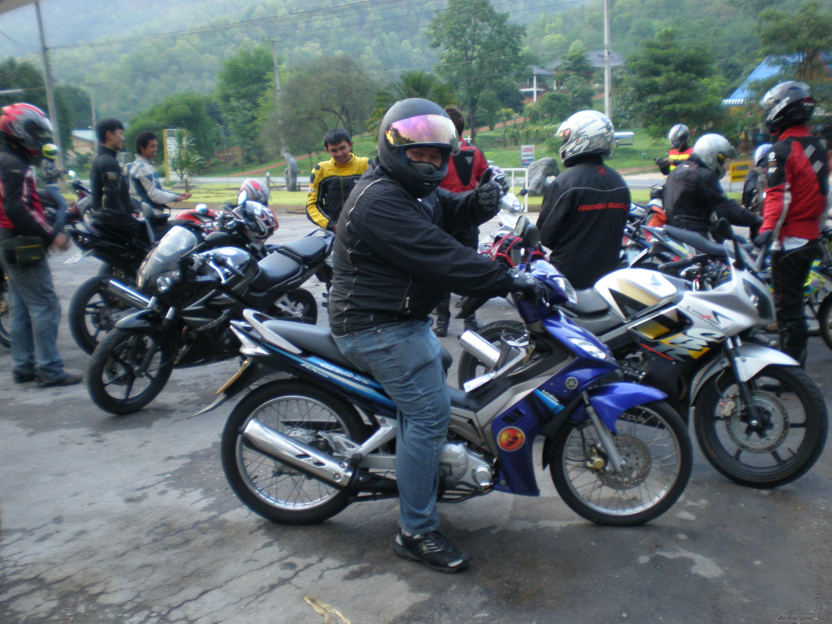 Photo 1637997