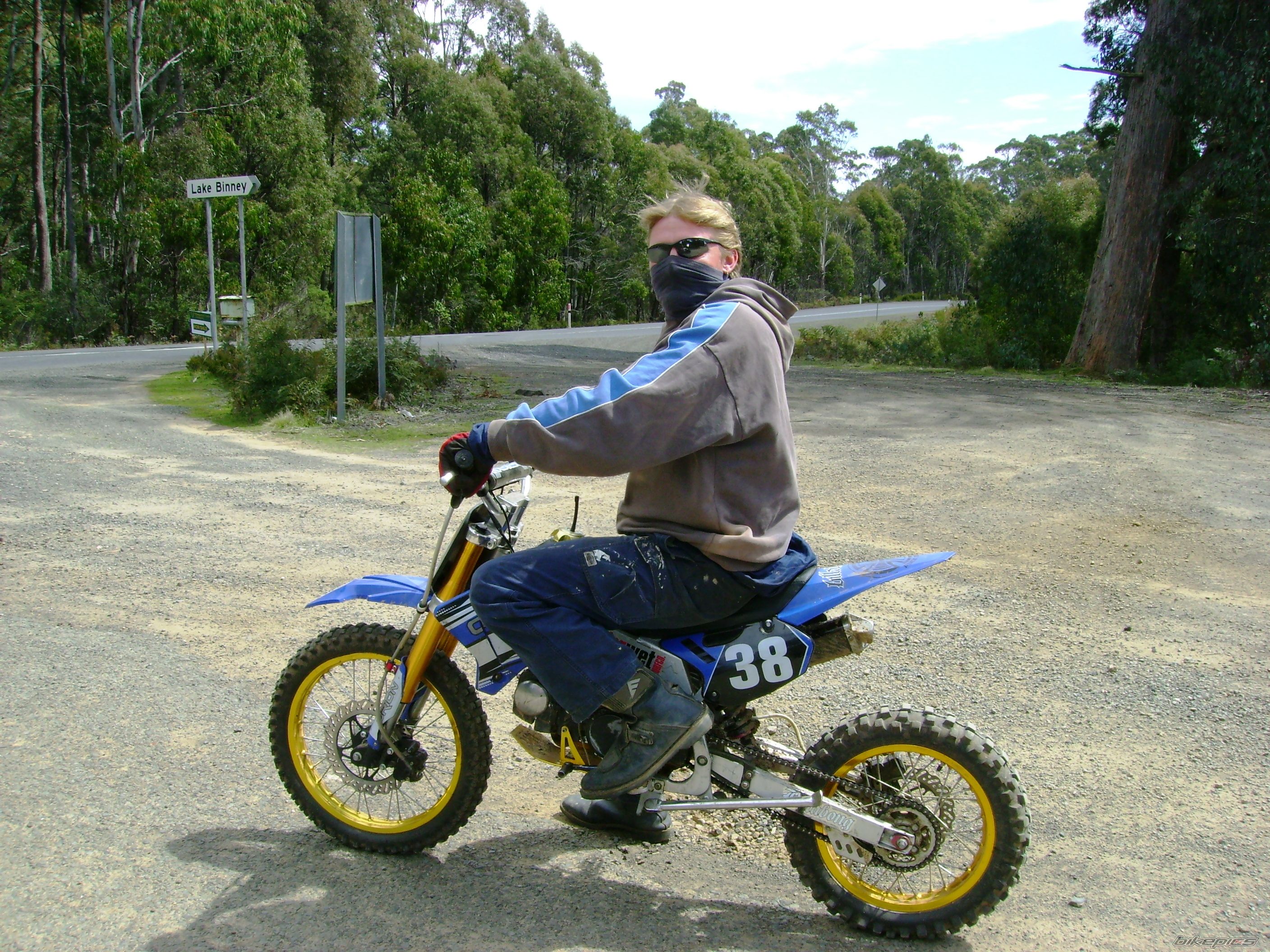 Bike Photo 1638105