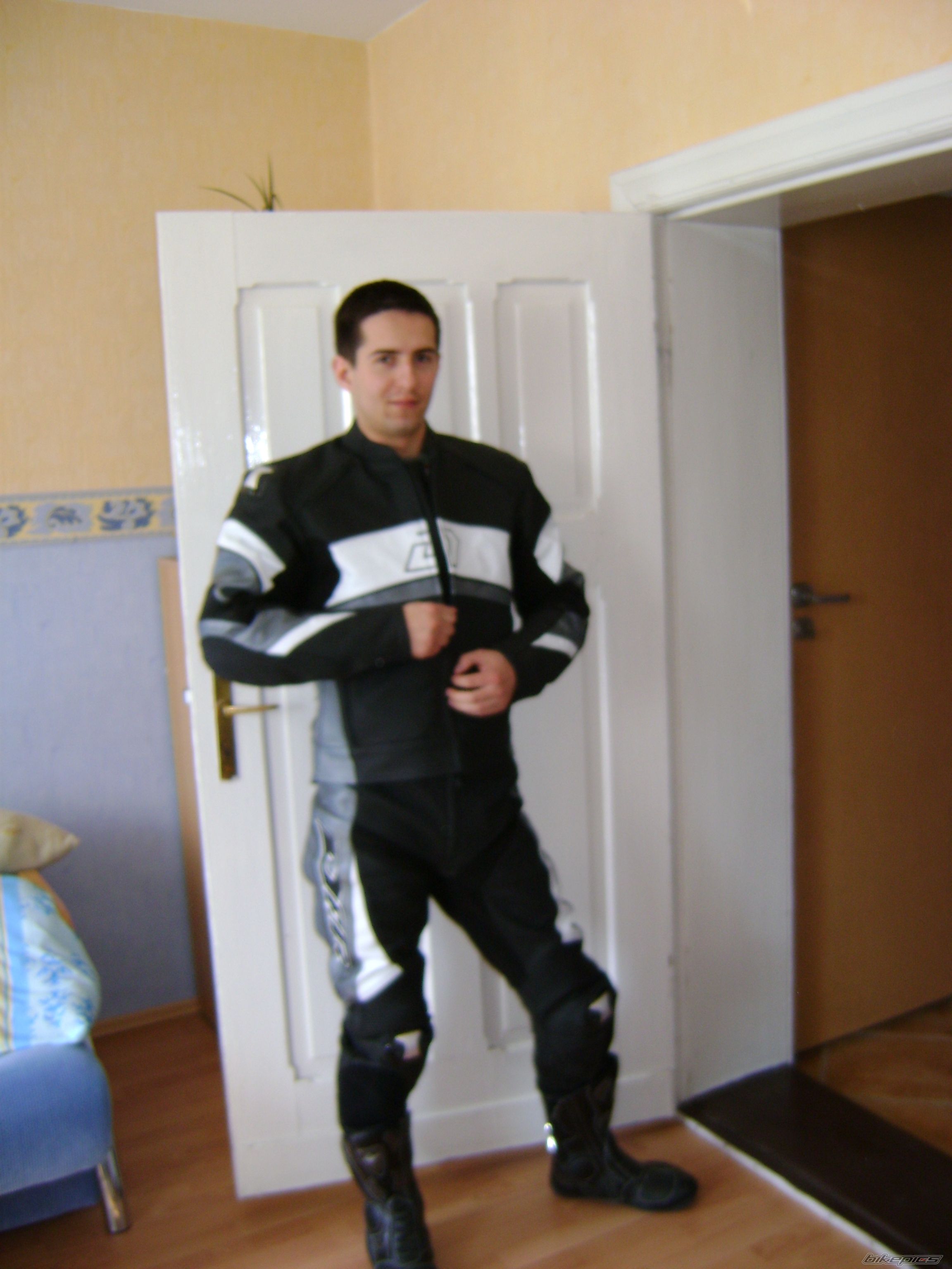 Photo 1638246