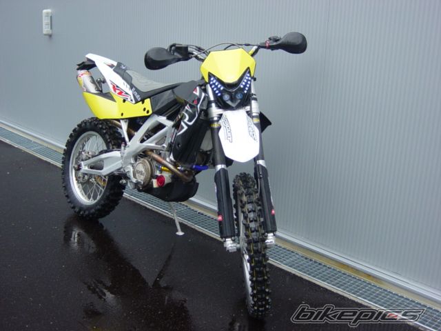 Bike Photo 1638357