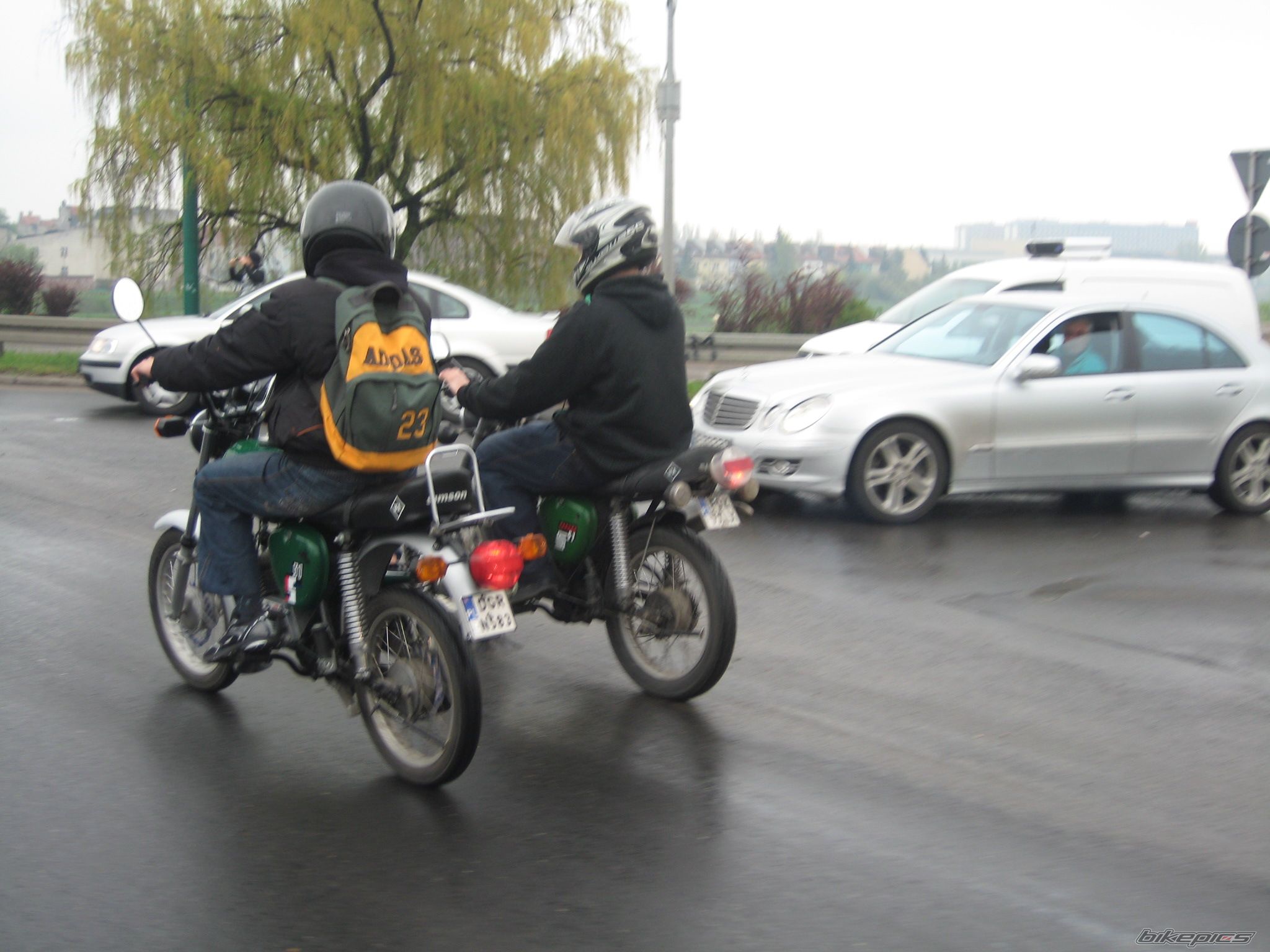 Photo 1638382