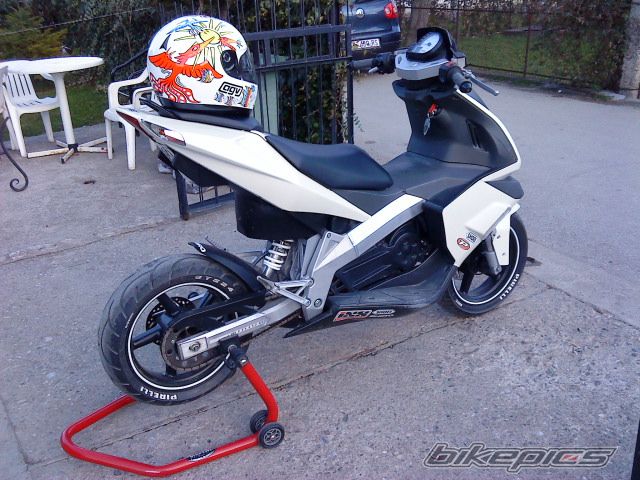 Photo 1638417