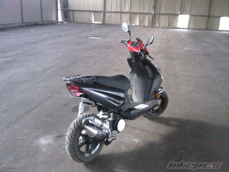 Photo 1638443