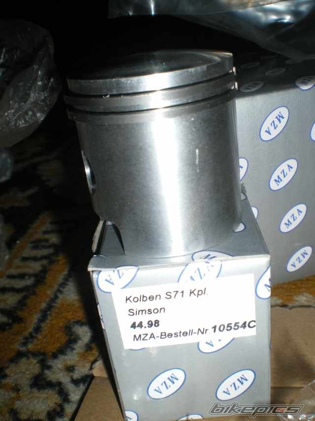 Photo 1638721