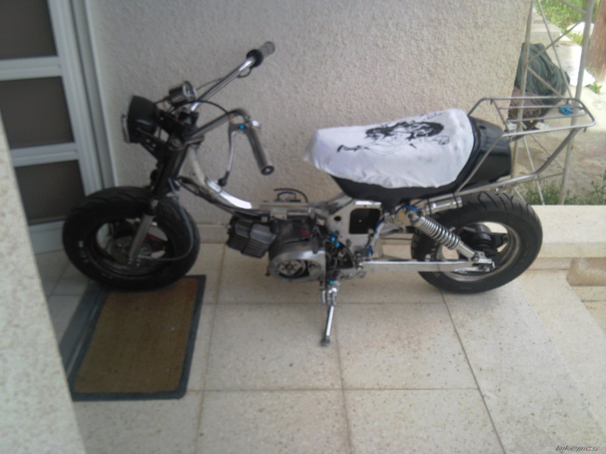 Photo 1638743