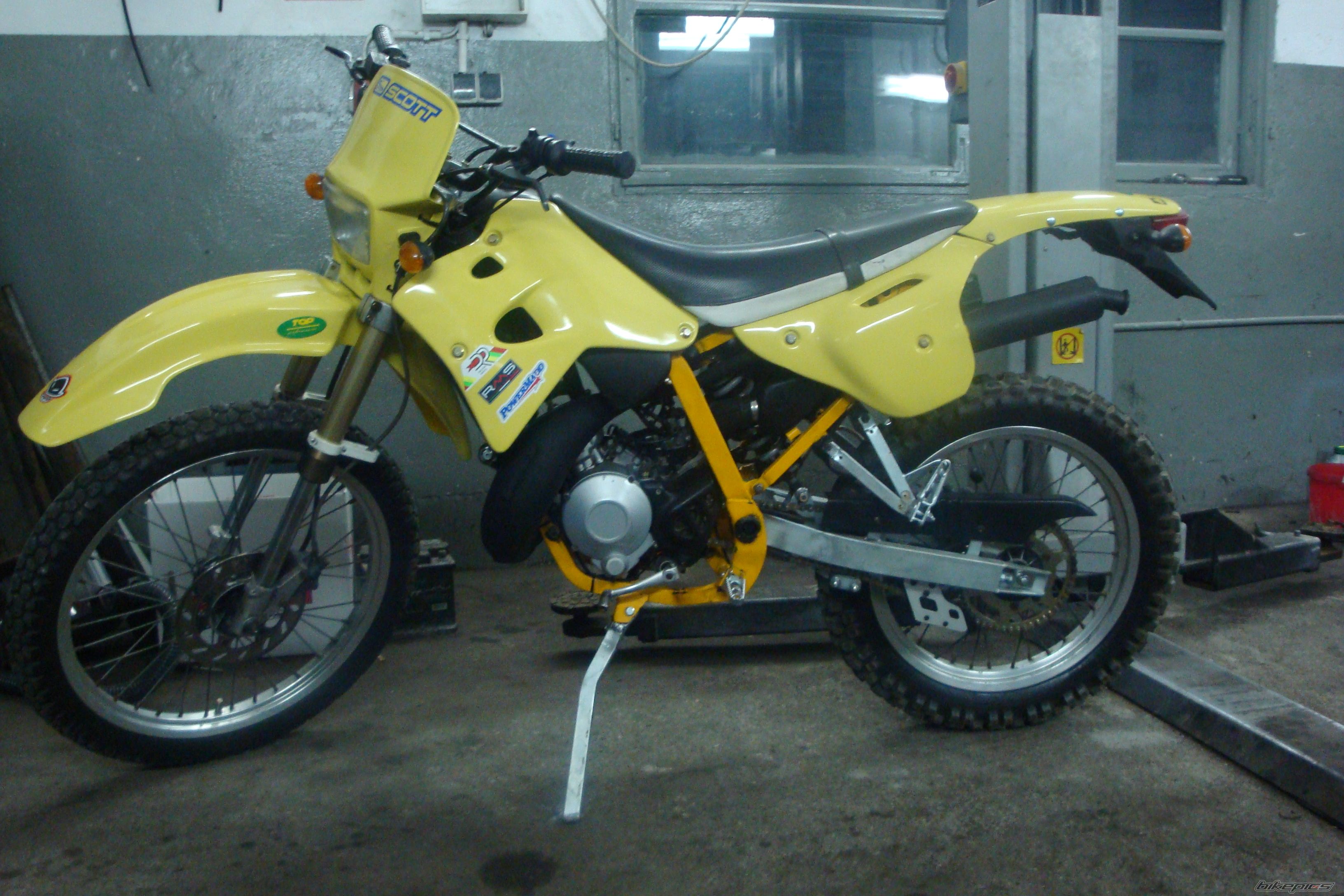 Photo 1638871