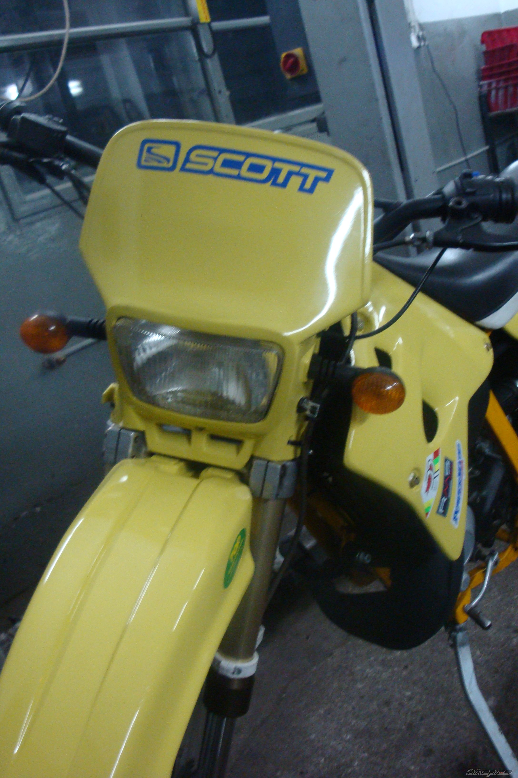 Photo 1638885