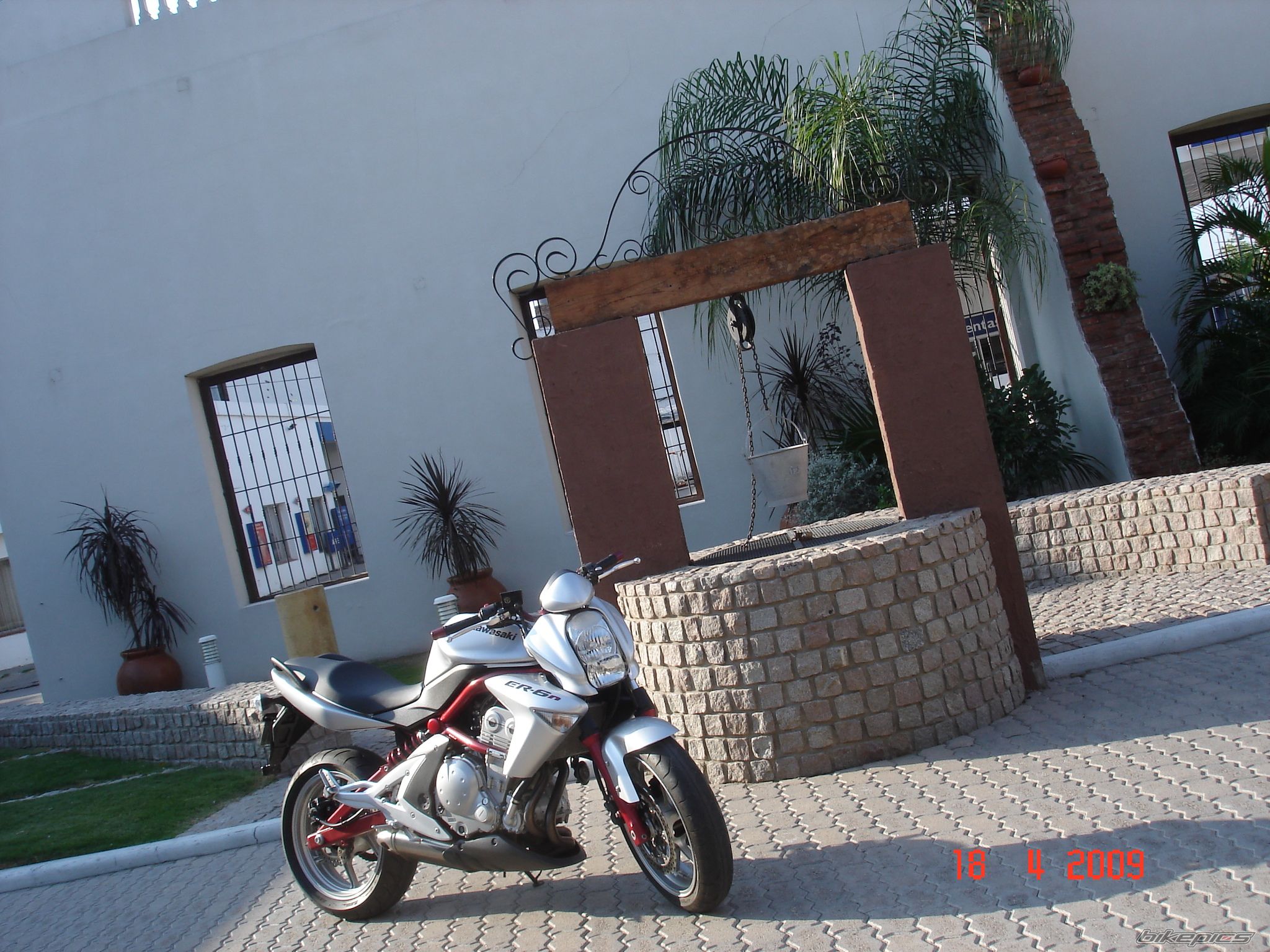 Photo 1638968