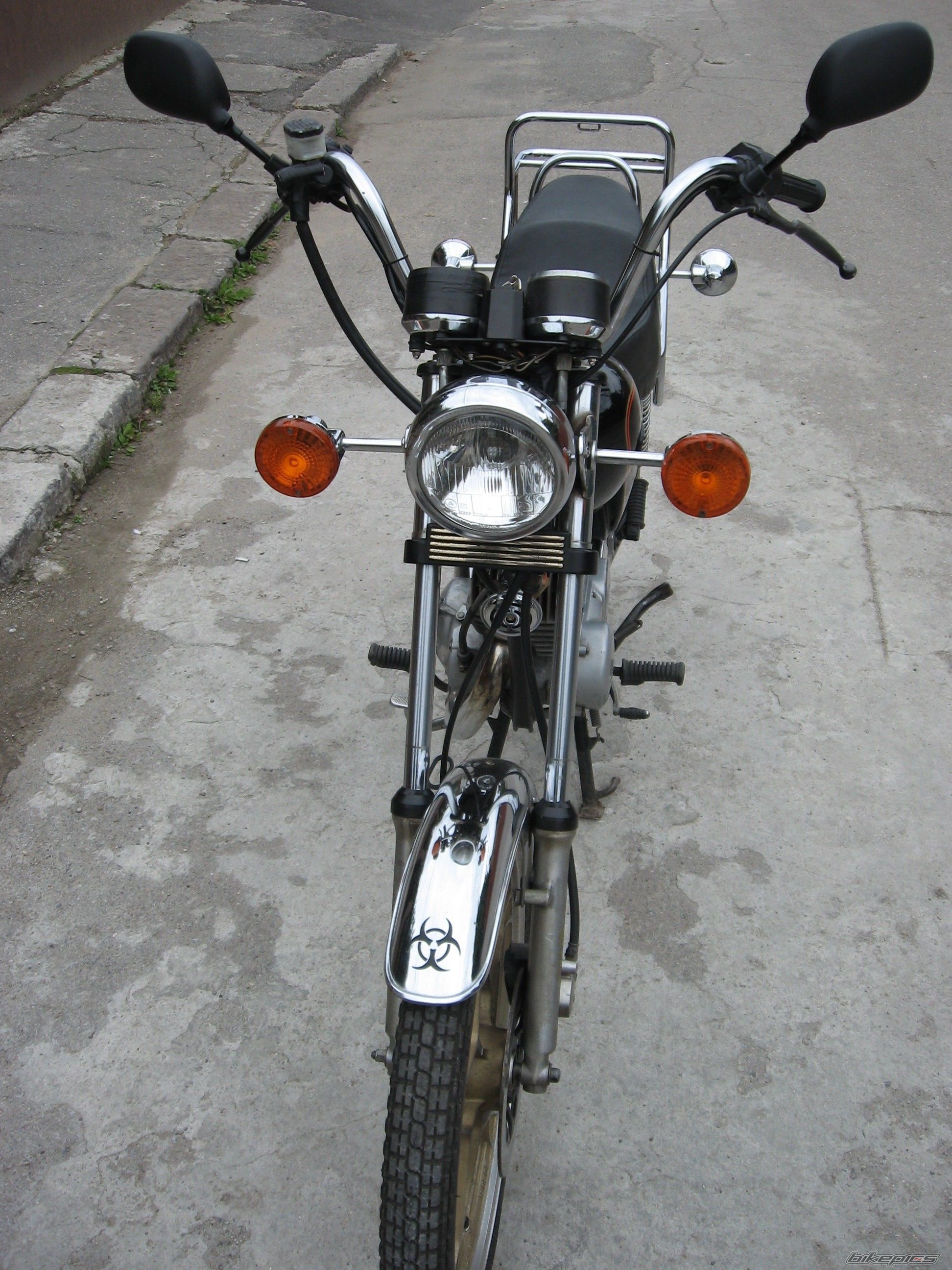 Photo 1639196