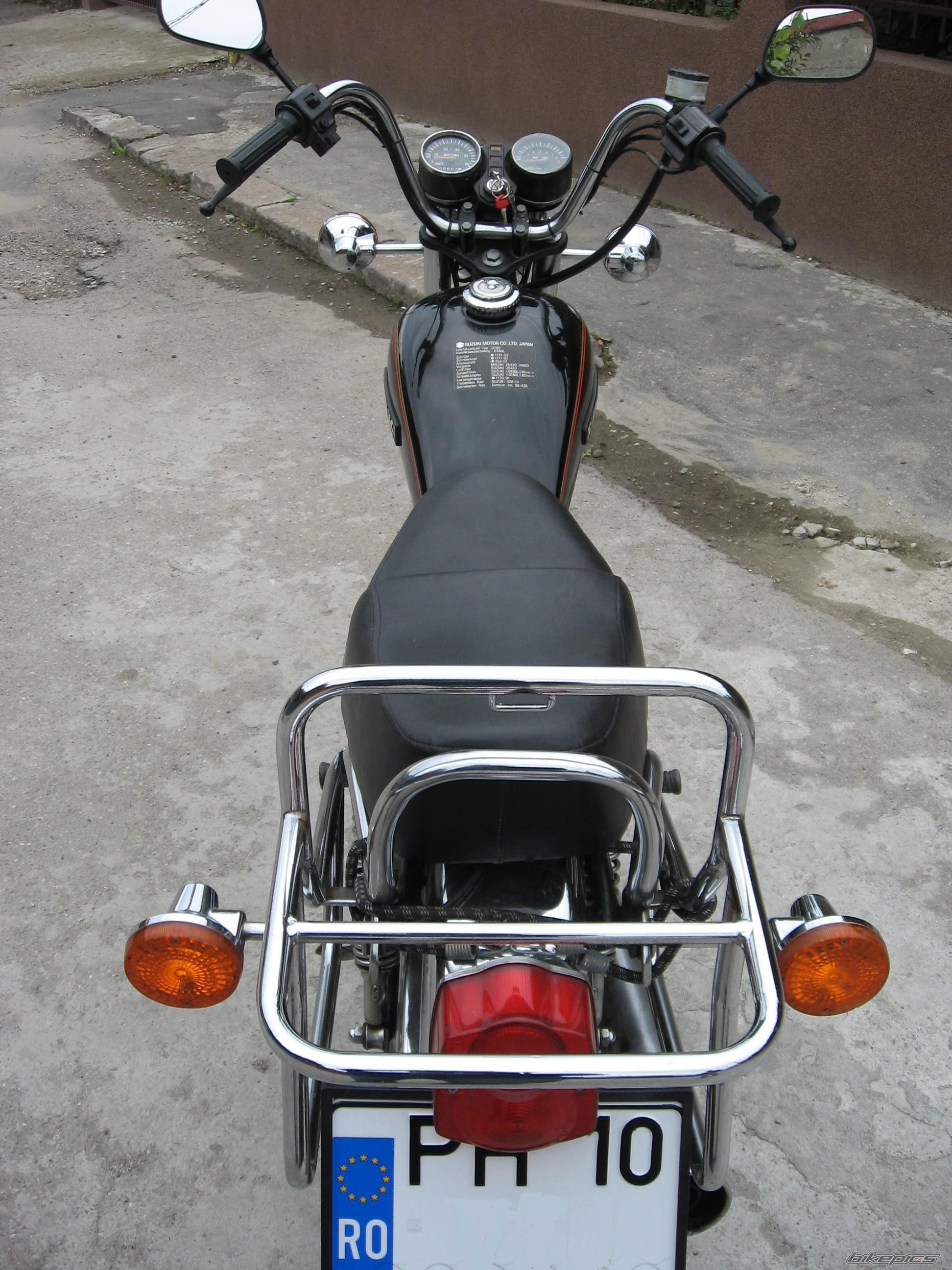 Photo 1639197