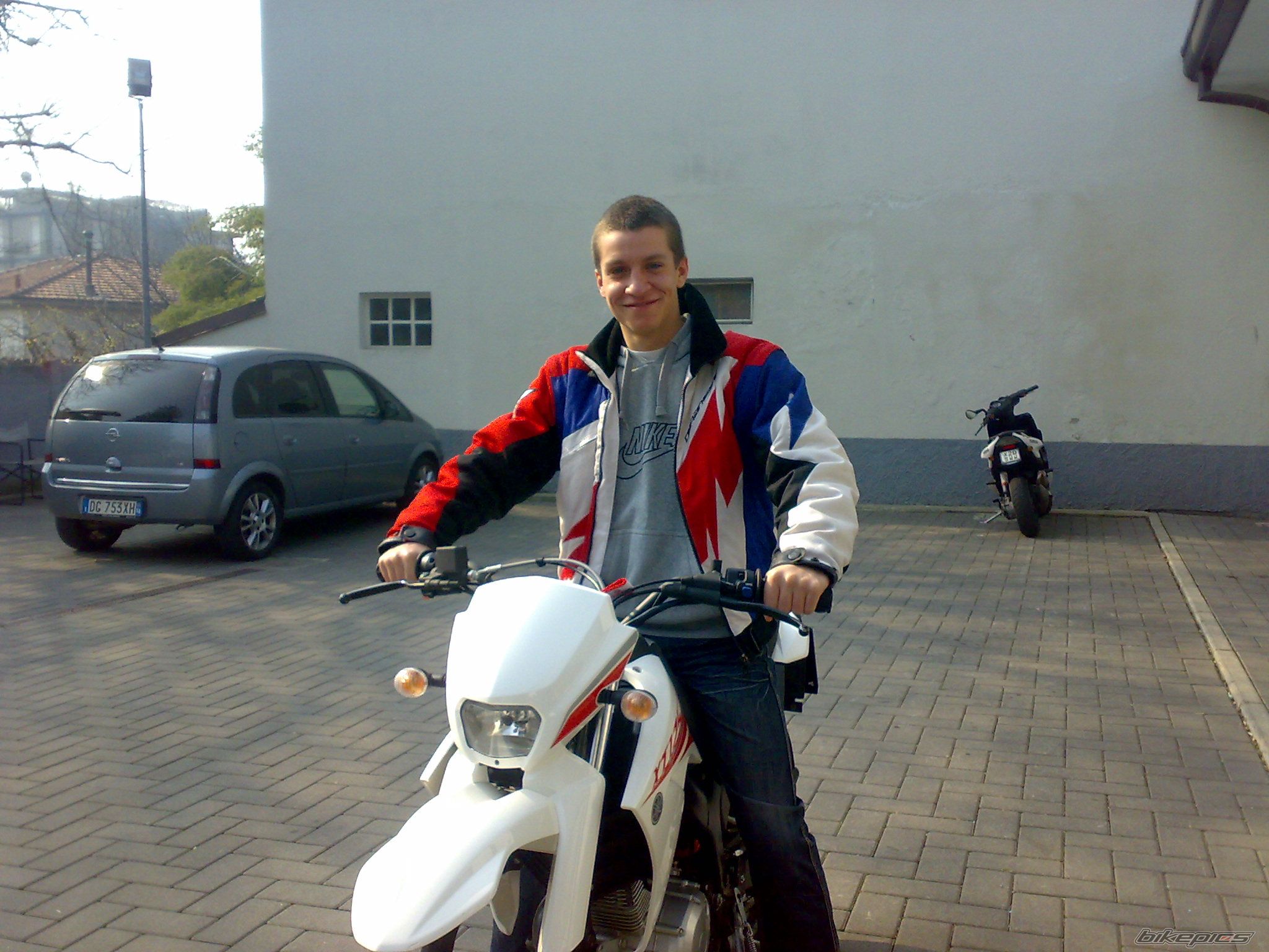 Photo 1639688