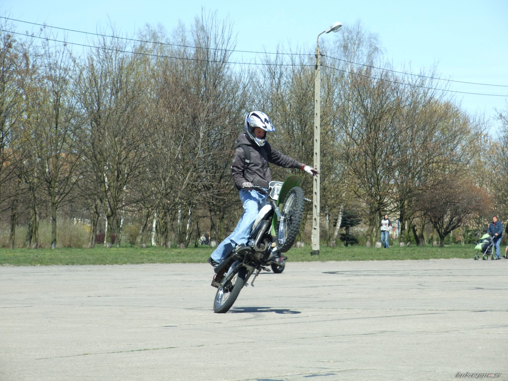 Photo 1639924