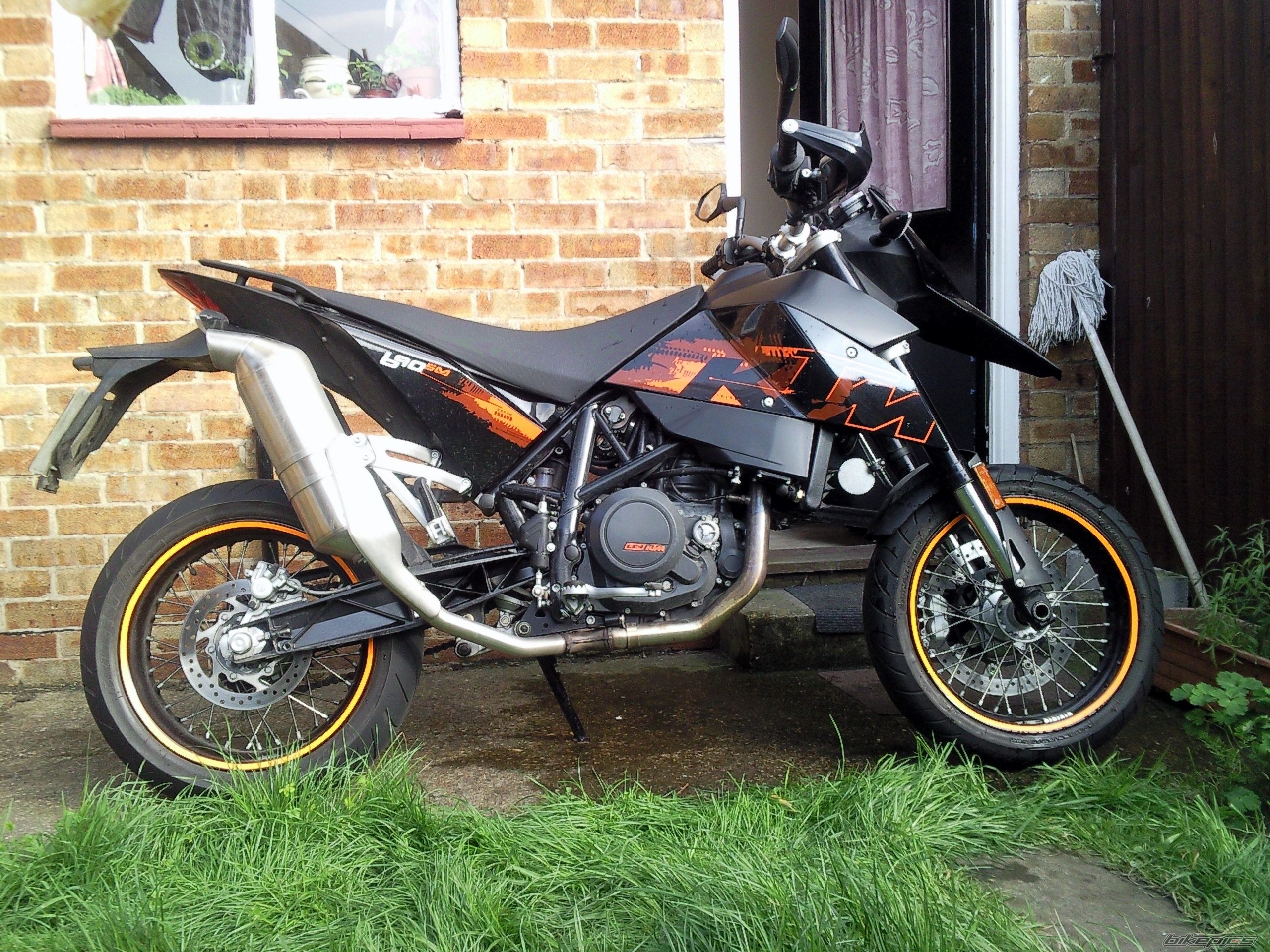 Photo 1640042