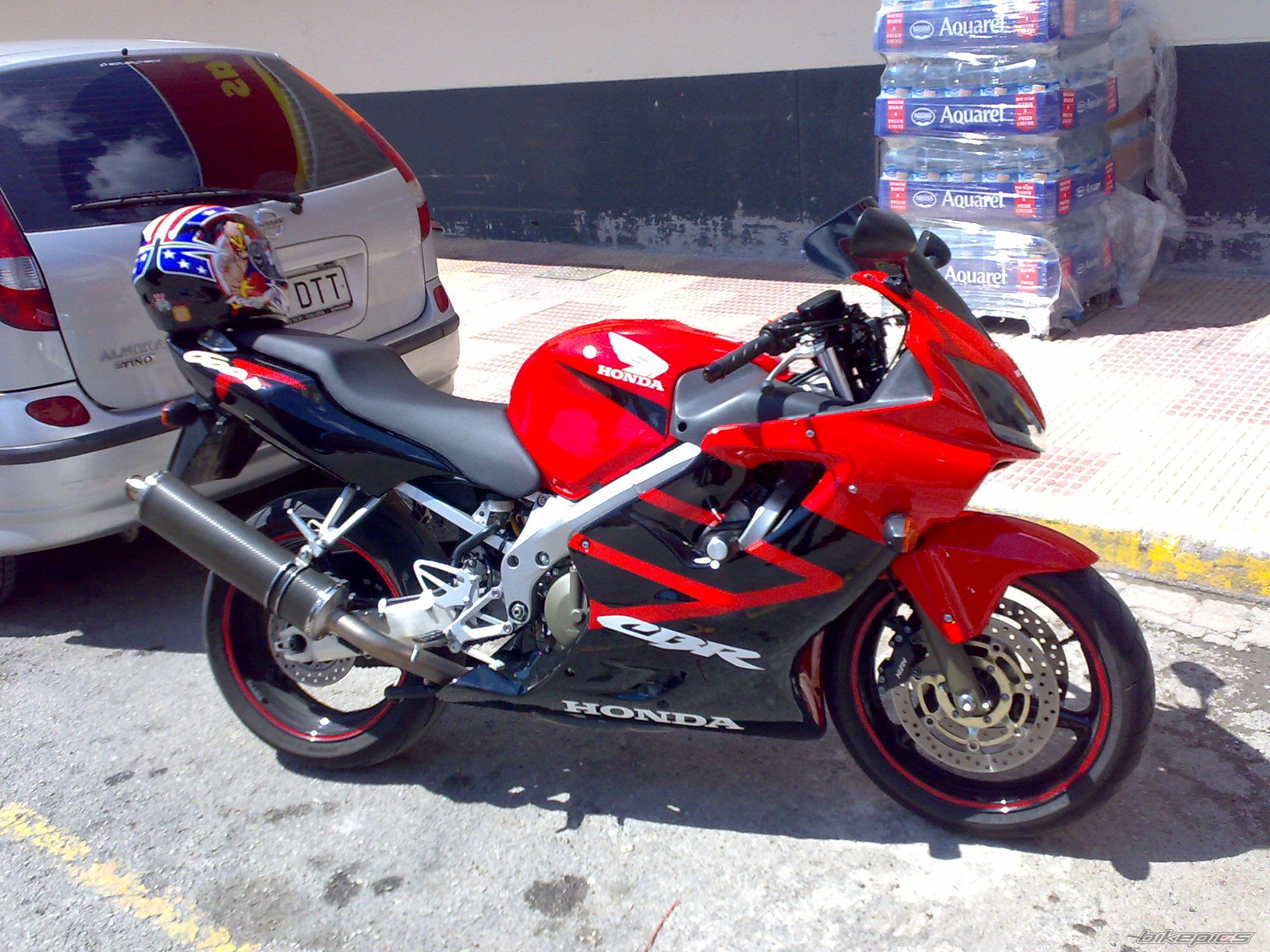 Photo 1640863