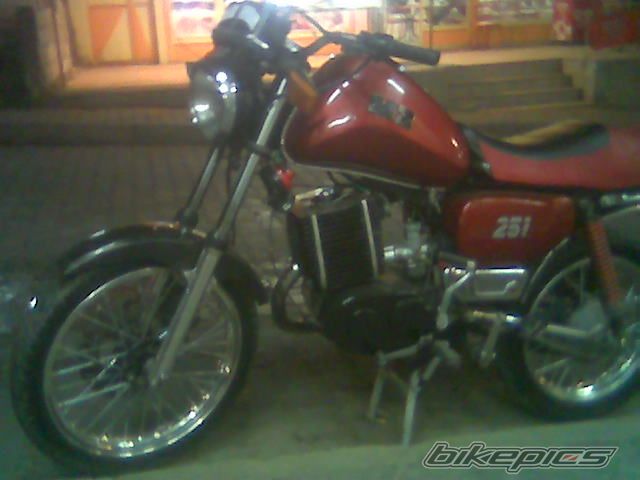 Photo 1640943