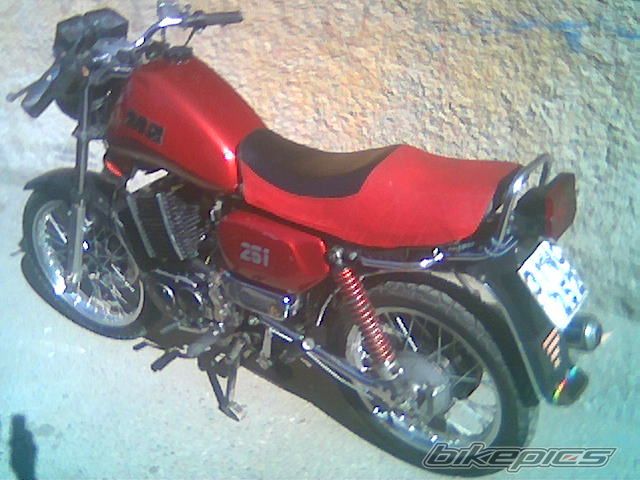 Photo 1640947