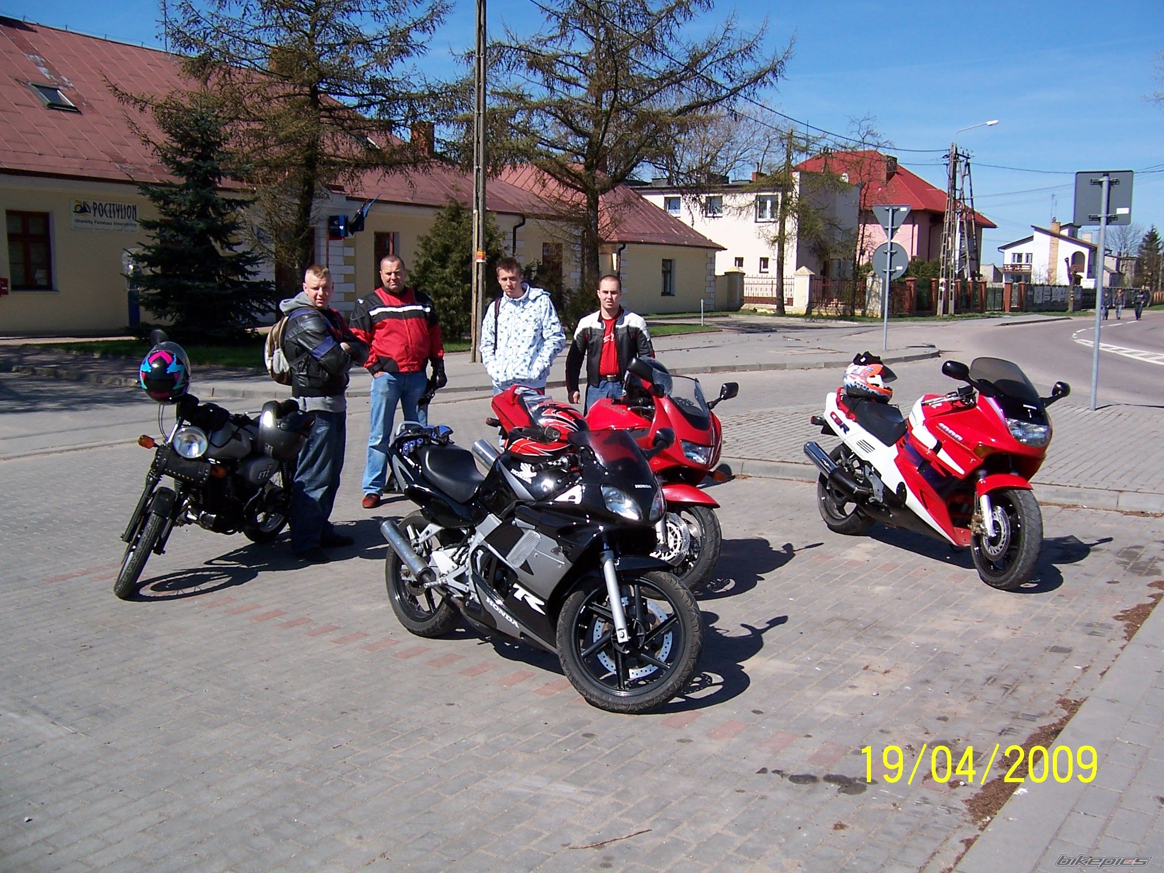 Photo 1642137