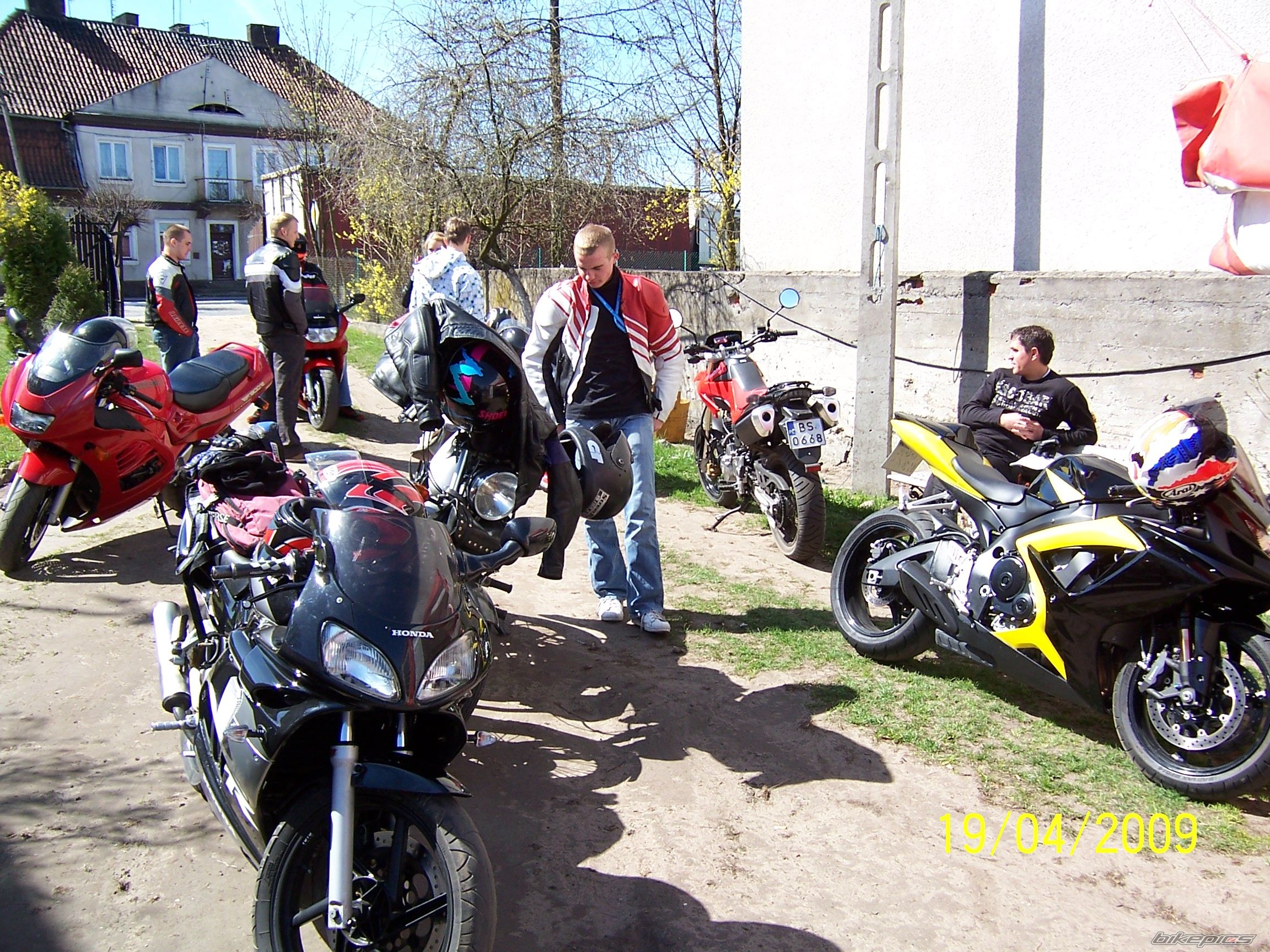 Photo 1642140