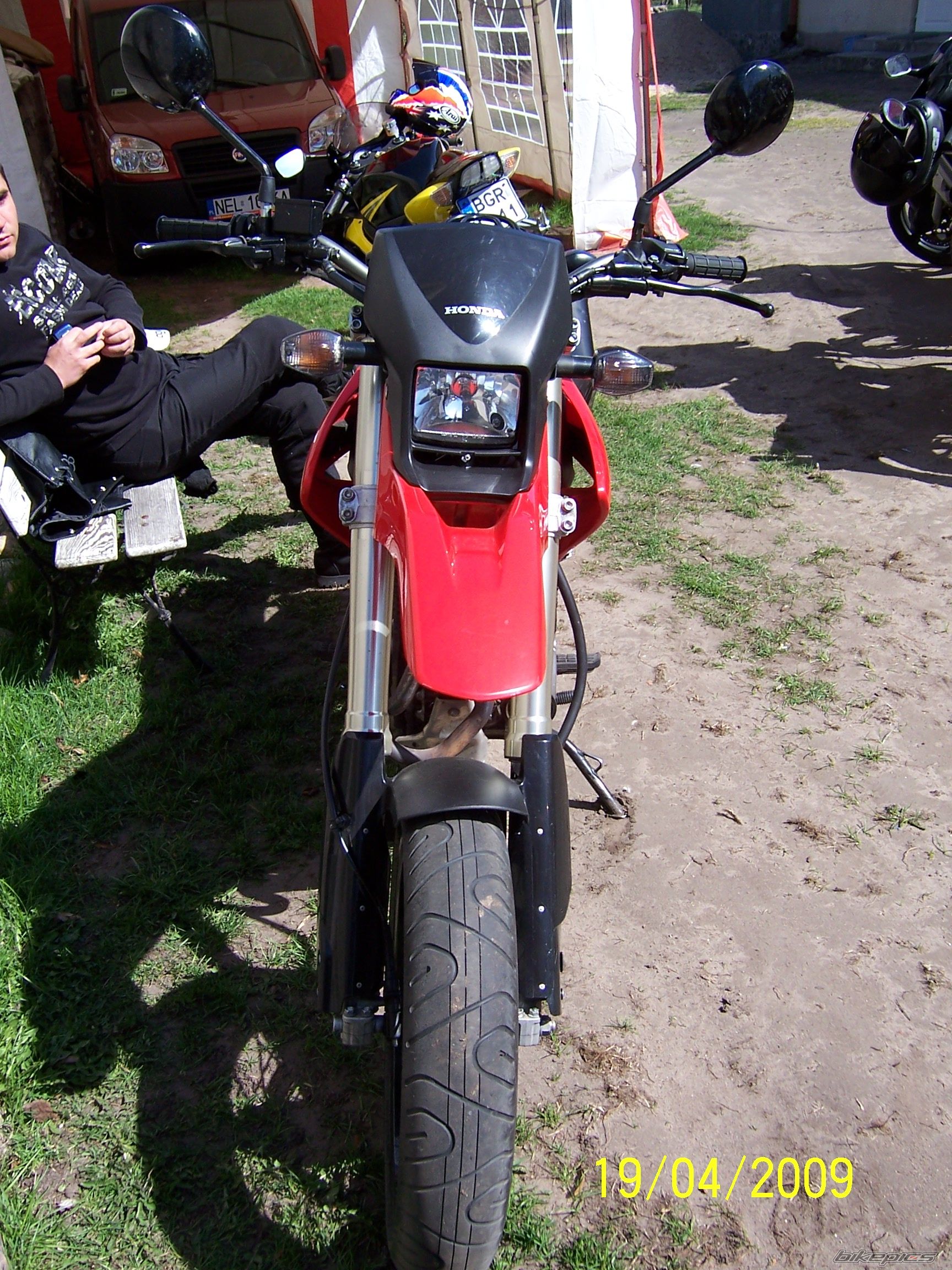 Photo 1642143