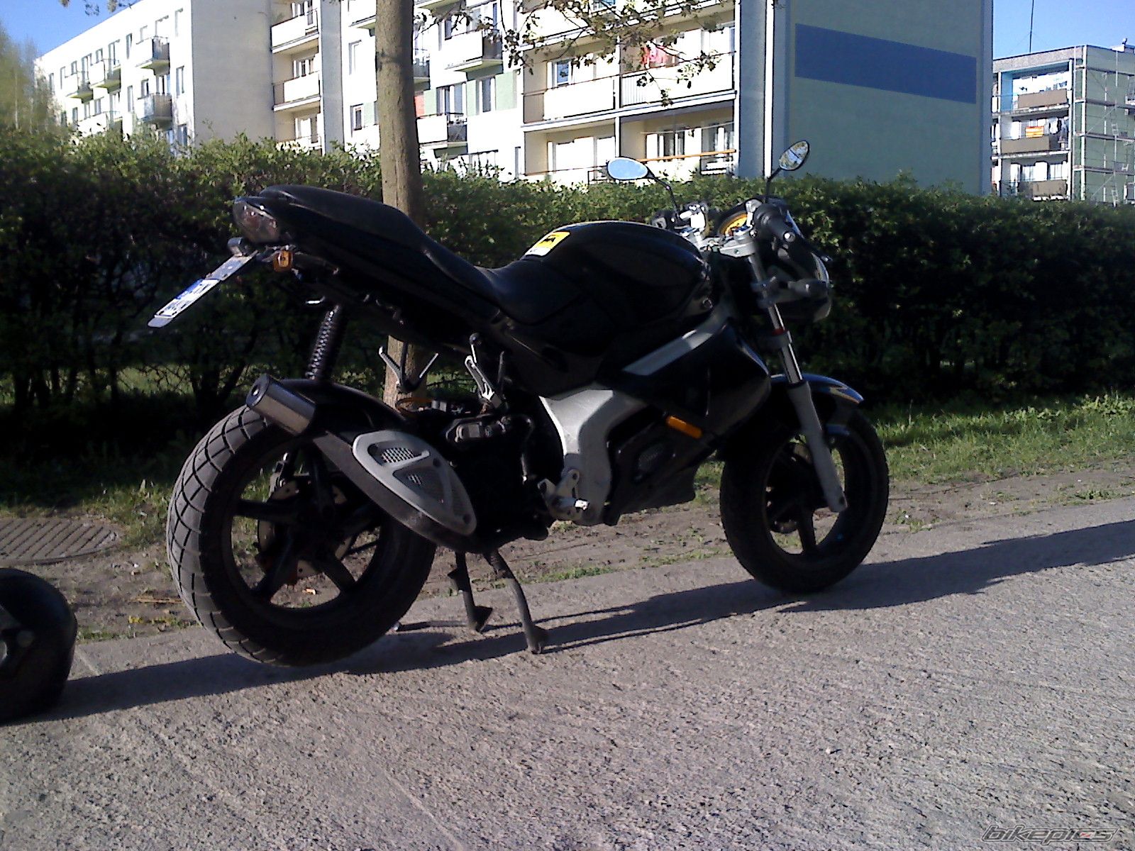Photo 1642144
