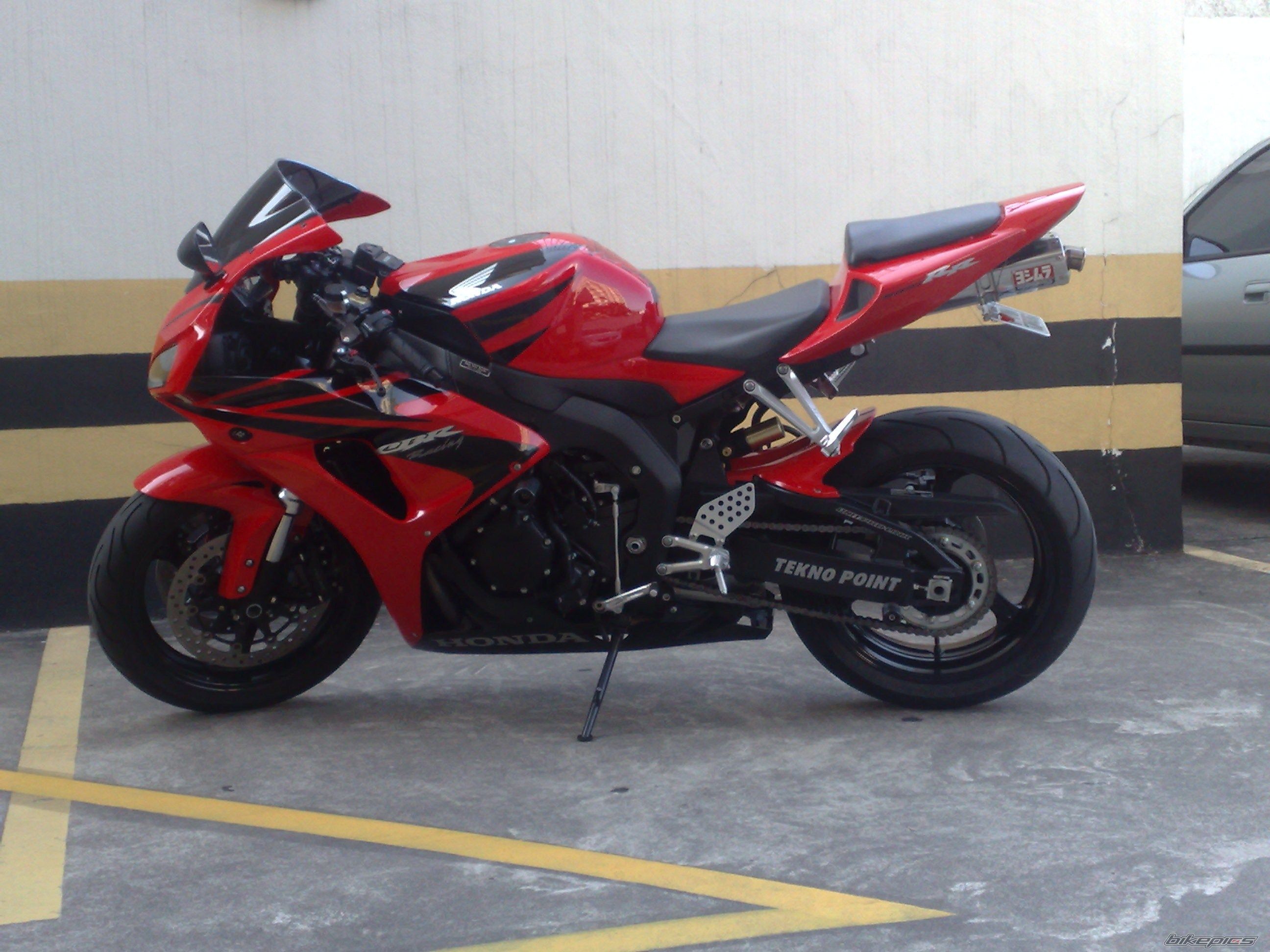 Photo 1642210