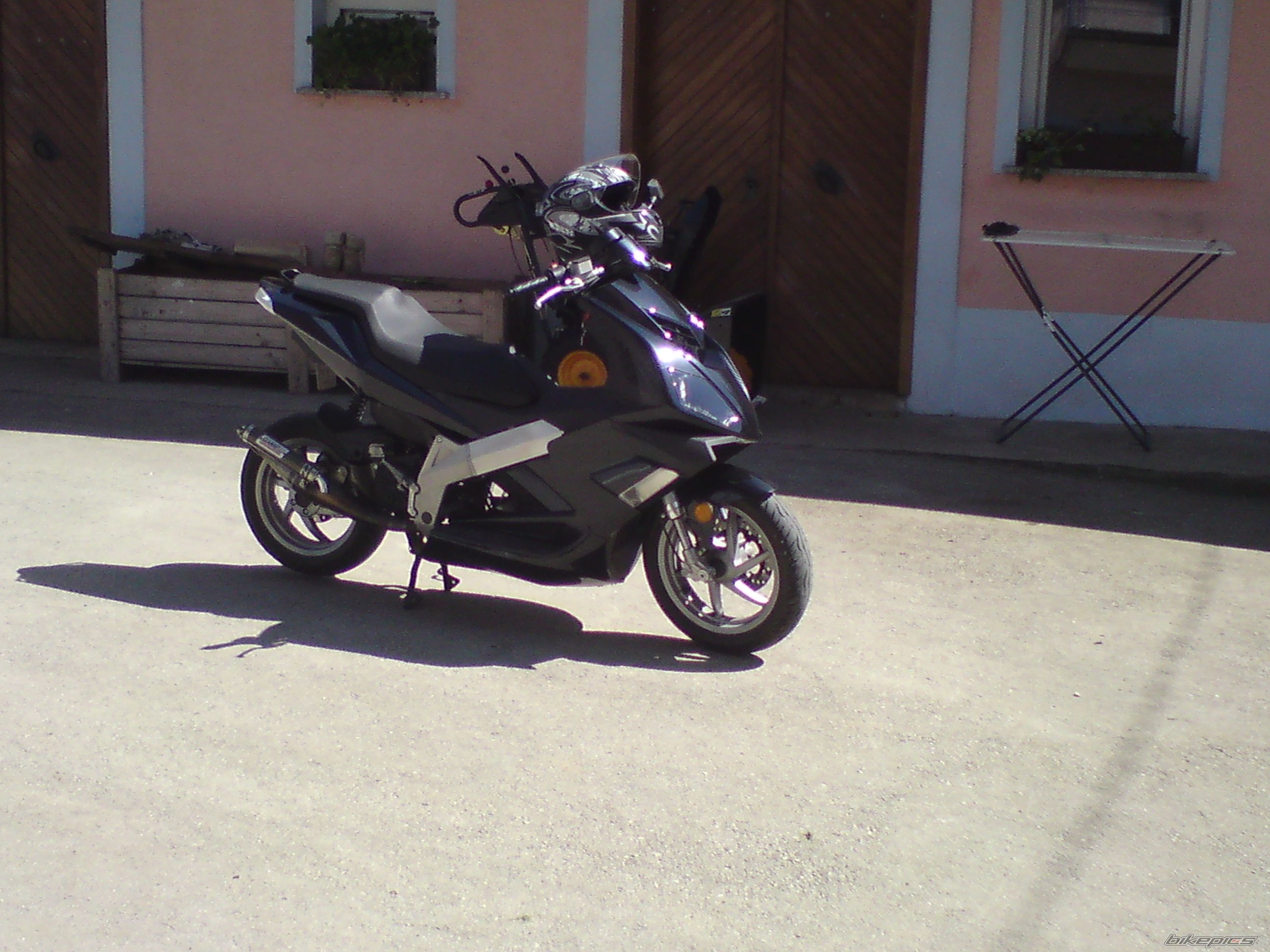 Photo 1642252