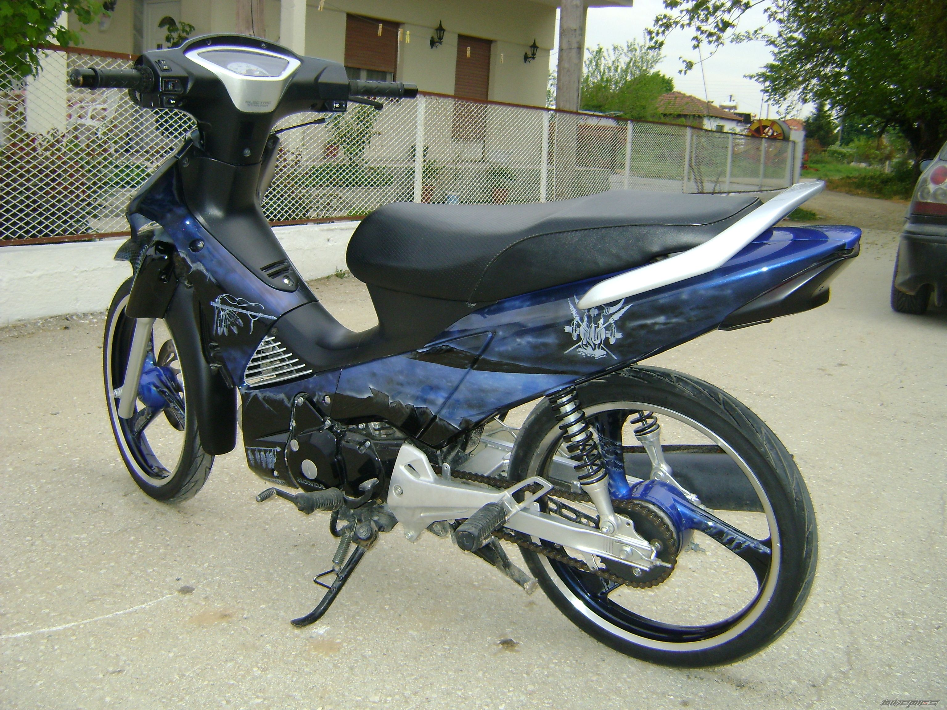 Photo 1642254
