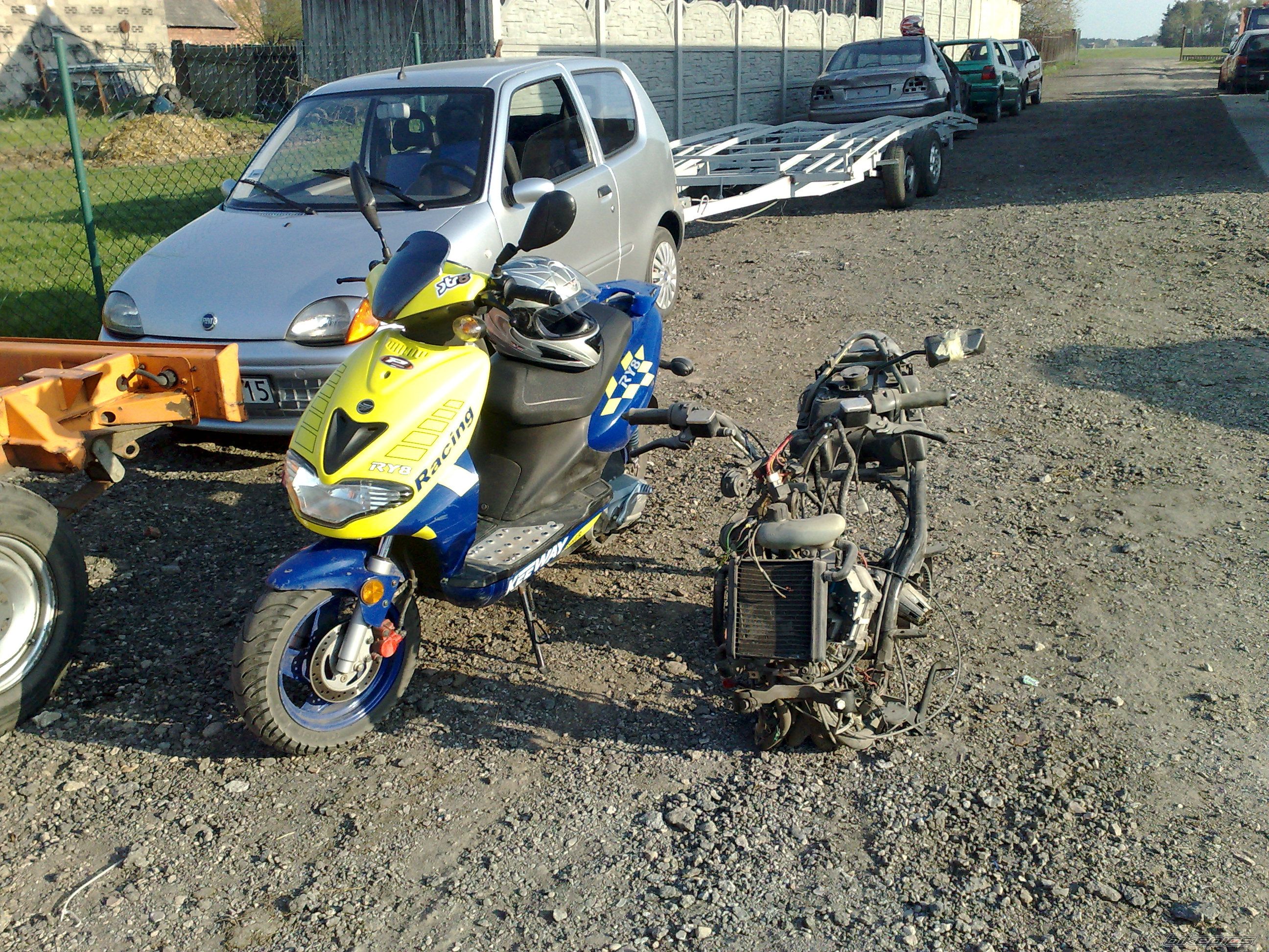 Photo 1642414