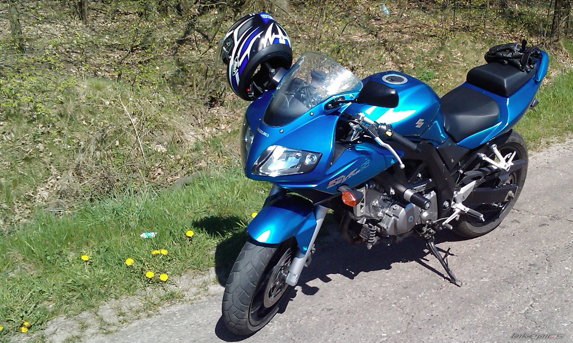 Photo 1642691