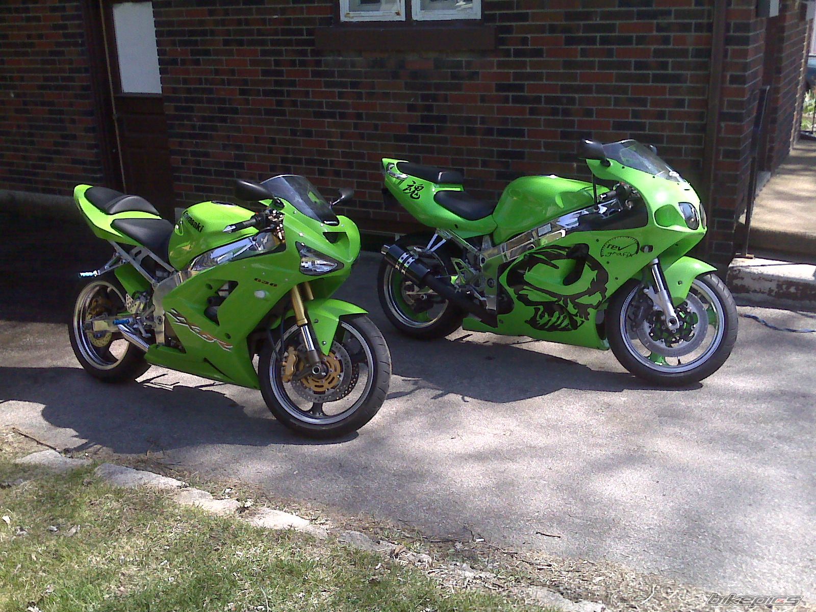 Photo 1642716