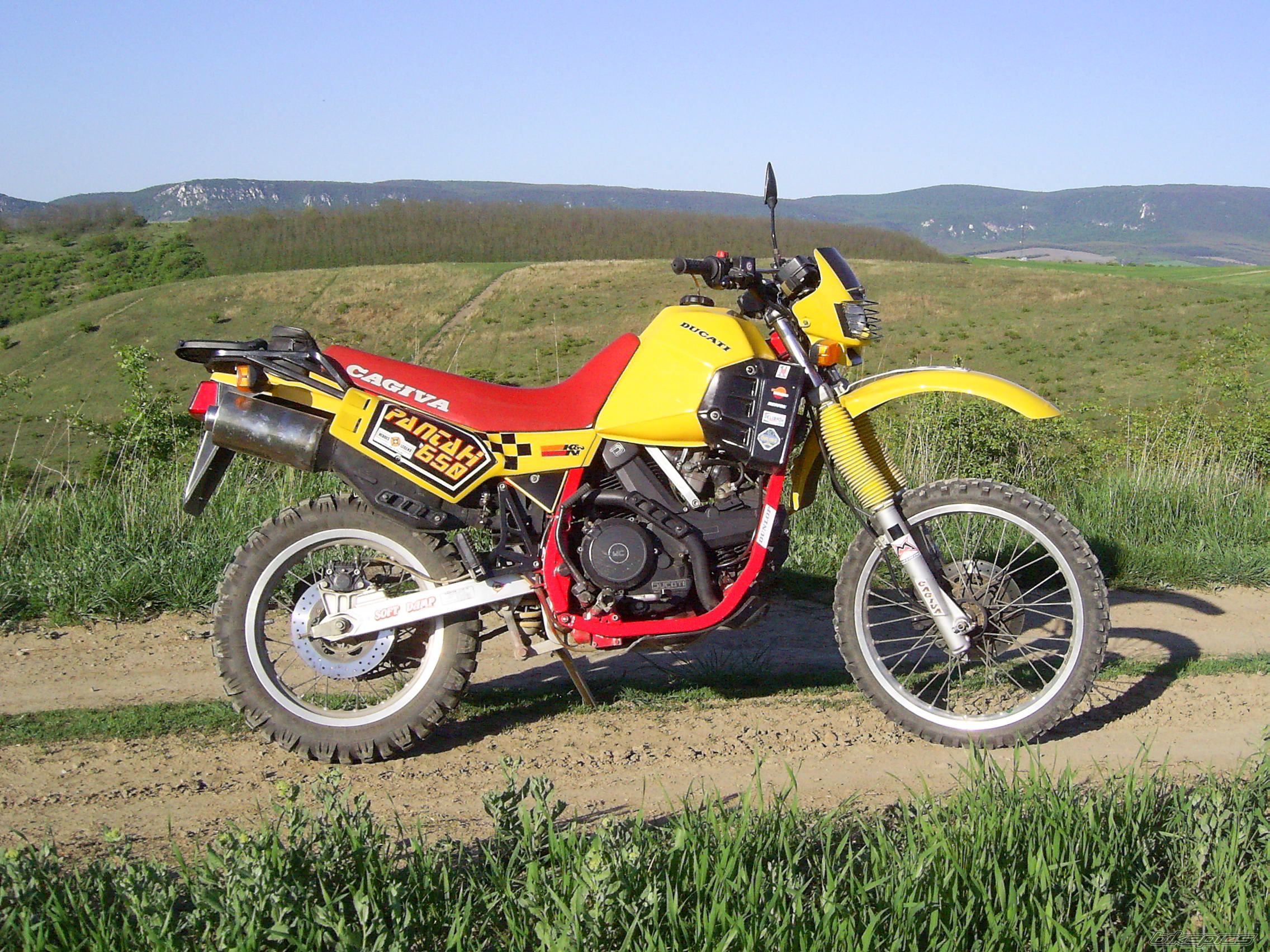 Photo 1642876