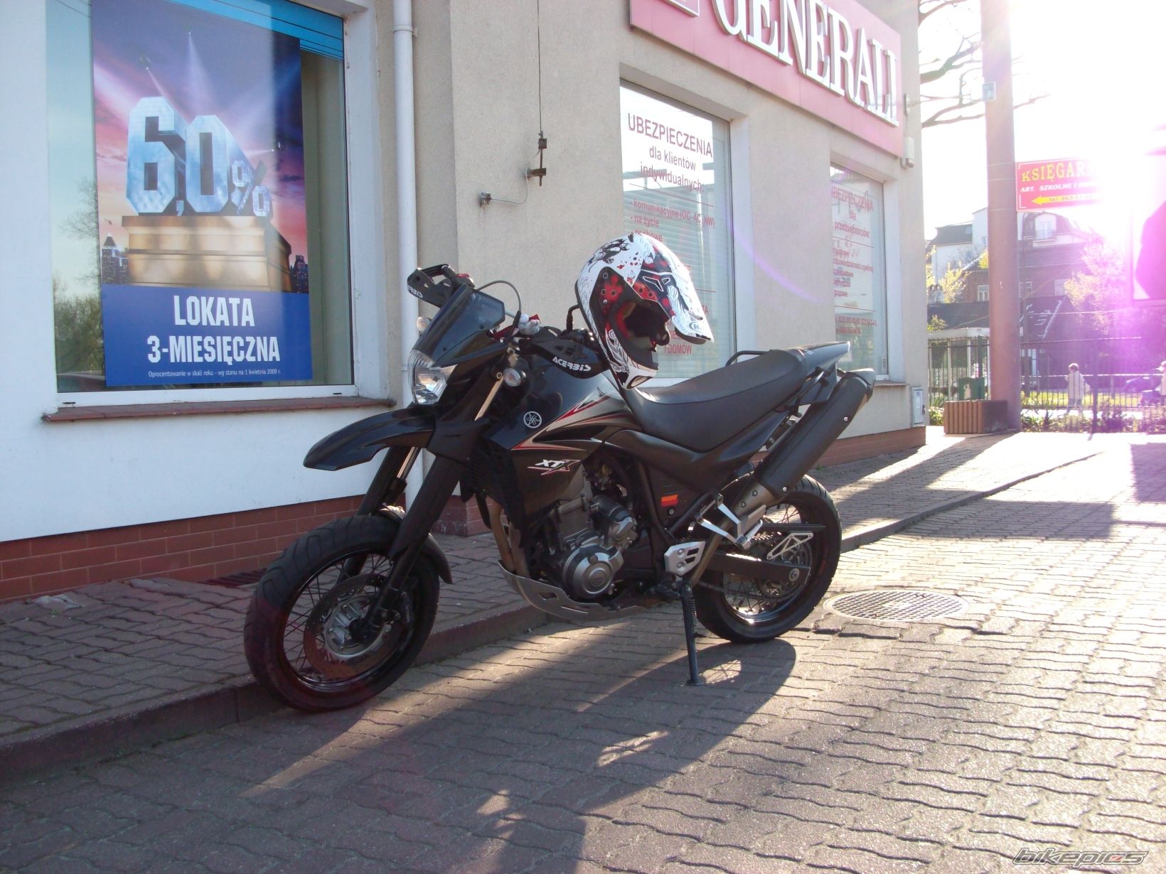 Photo 1642946