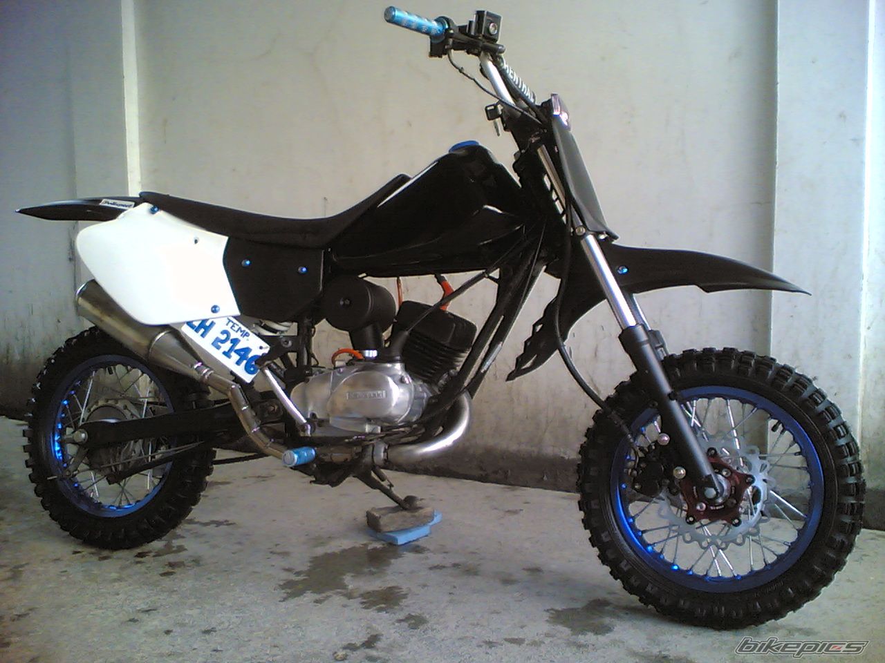 Photo 1642972