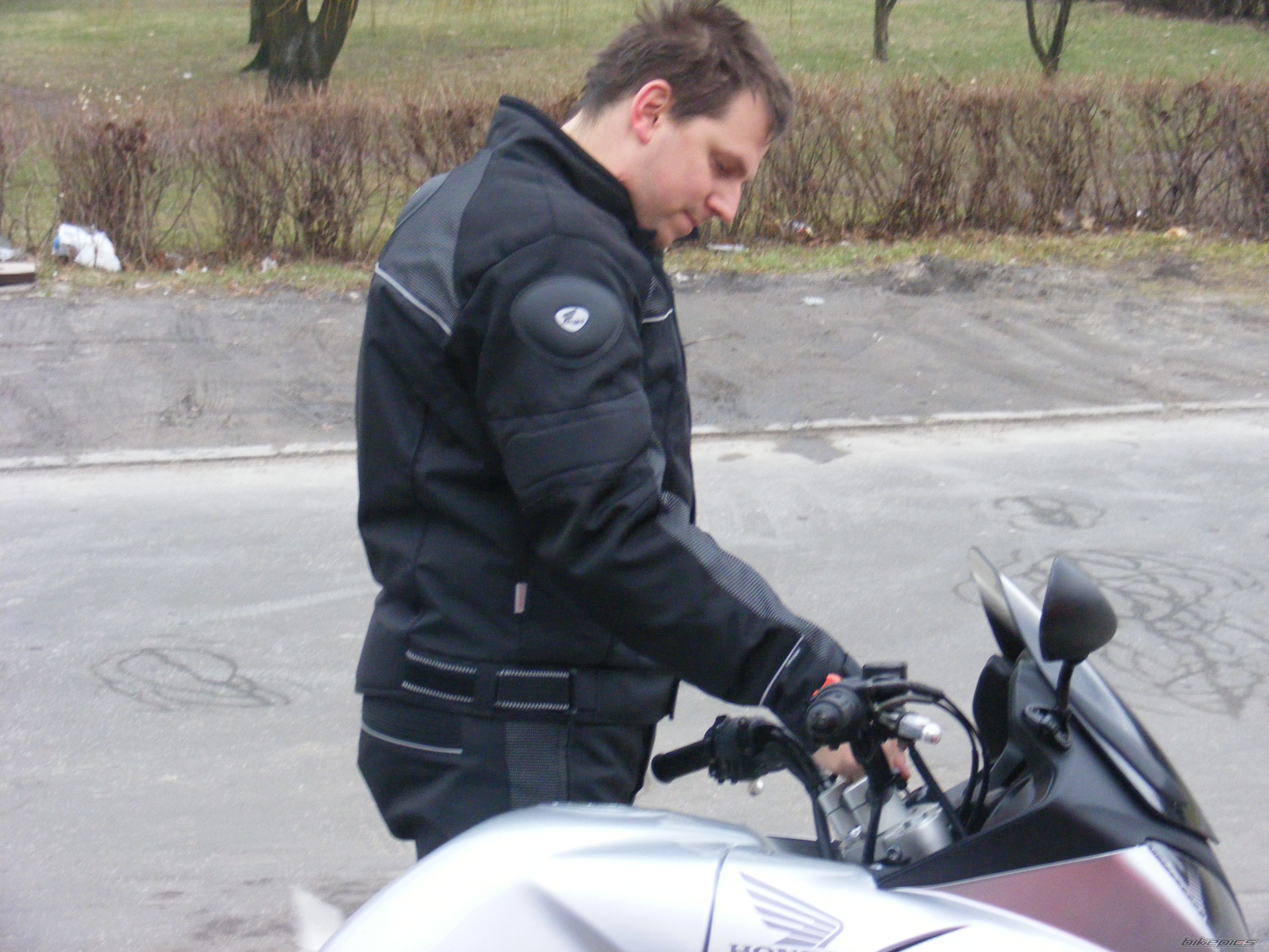 Photo 1643116