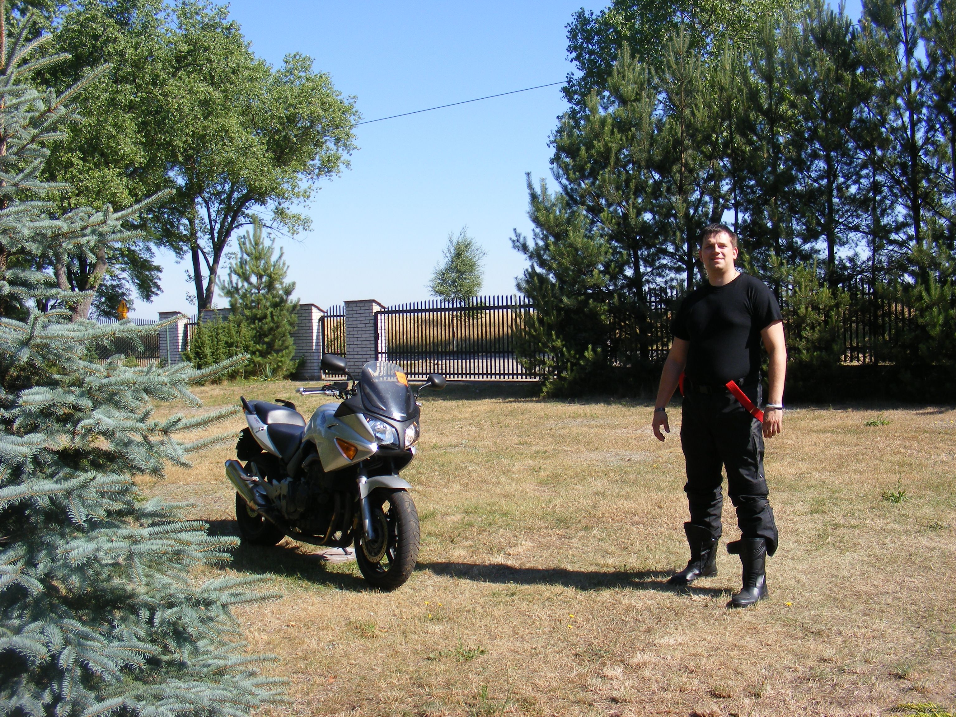 Photo 1643146