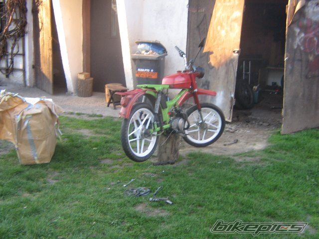 Photo 1643363