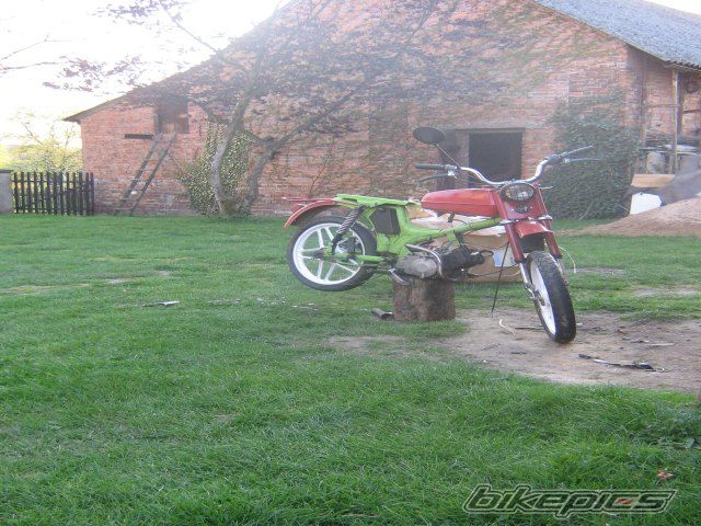 Photo 1643364