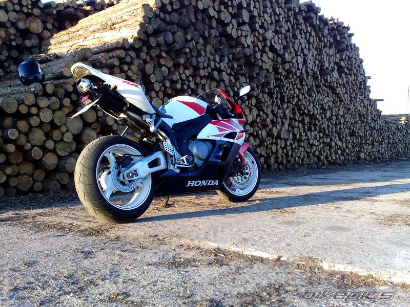 Photo 1643414