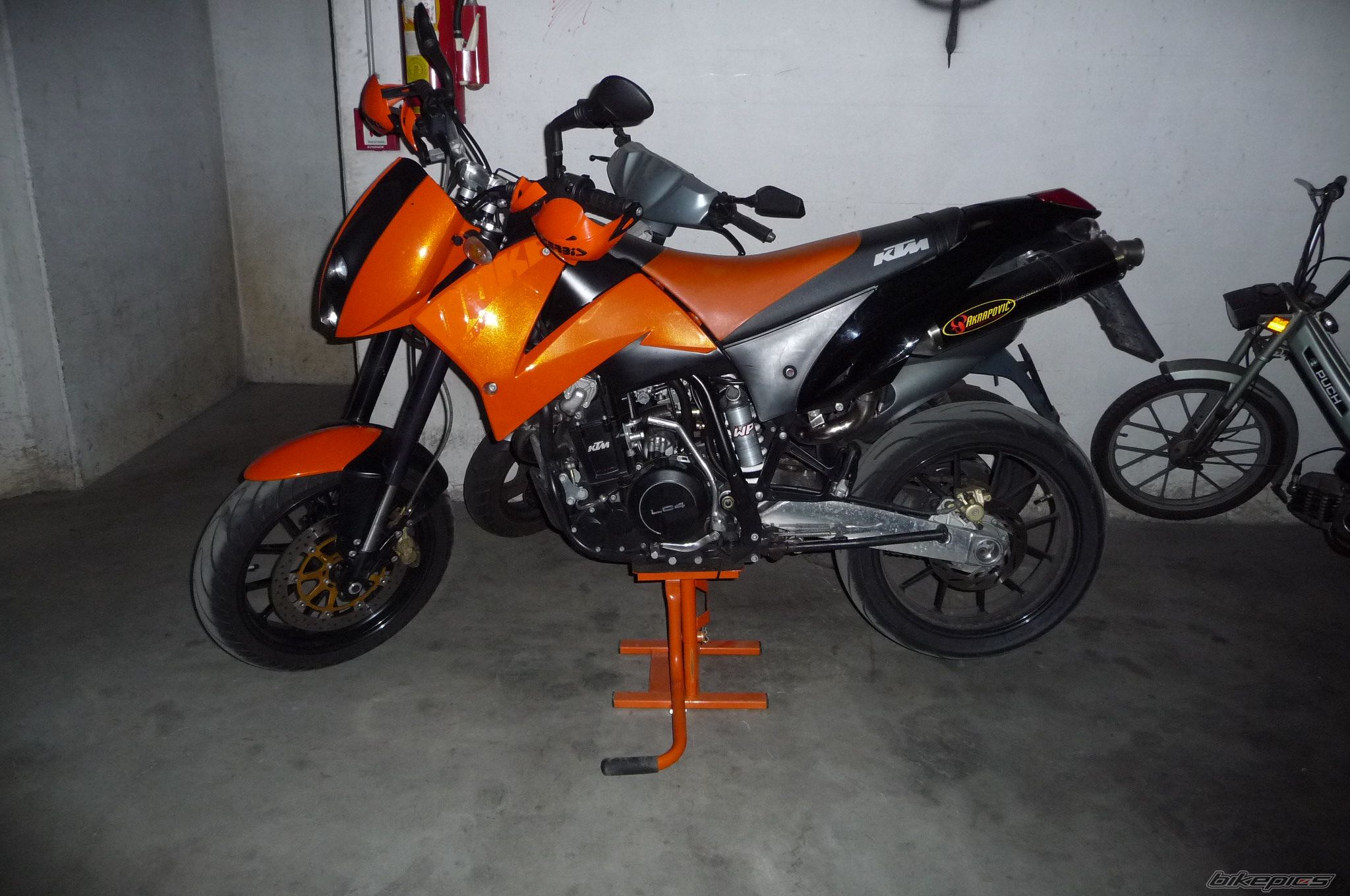 Photo 1643549