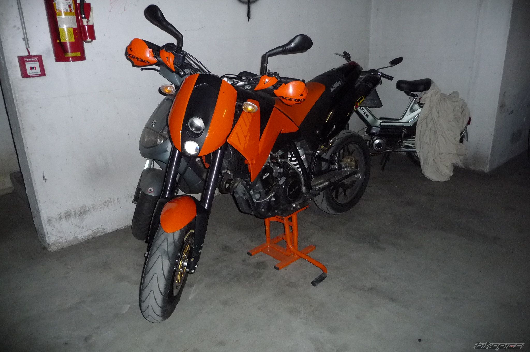 Photo 1643551