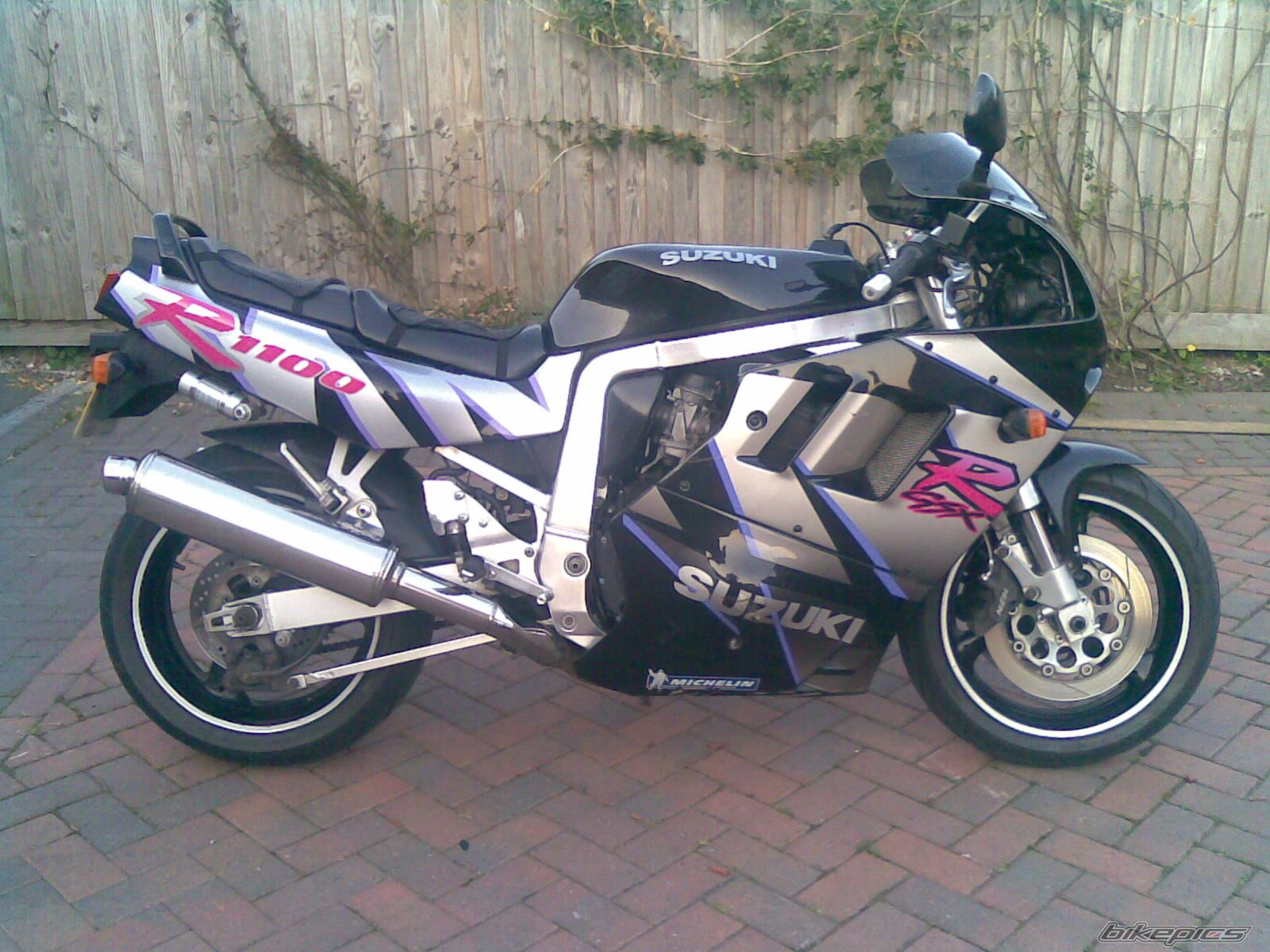 Photo 1643698