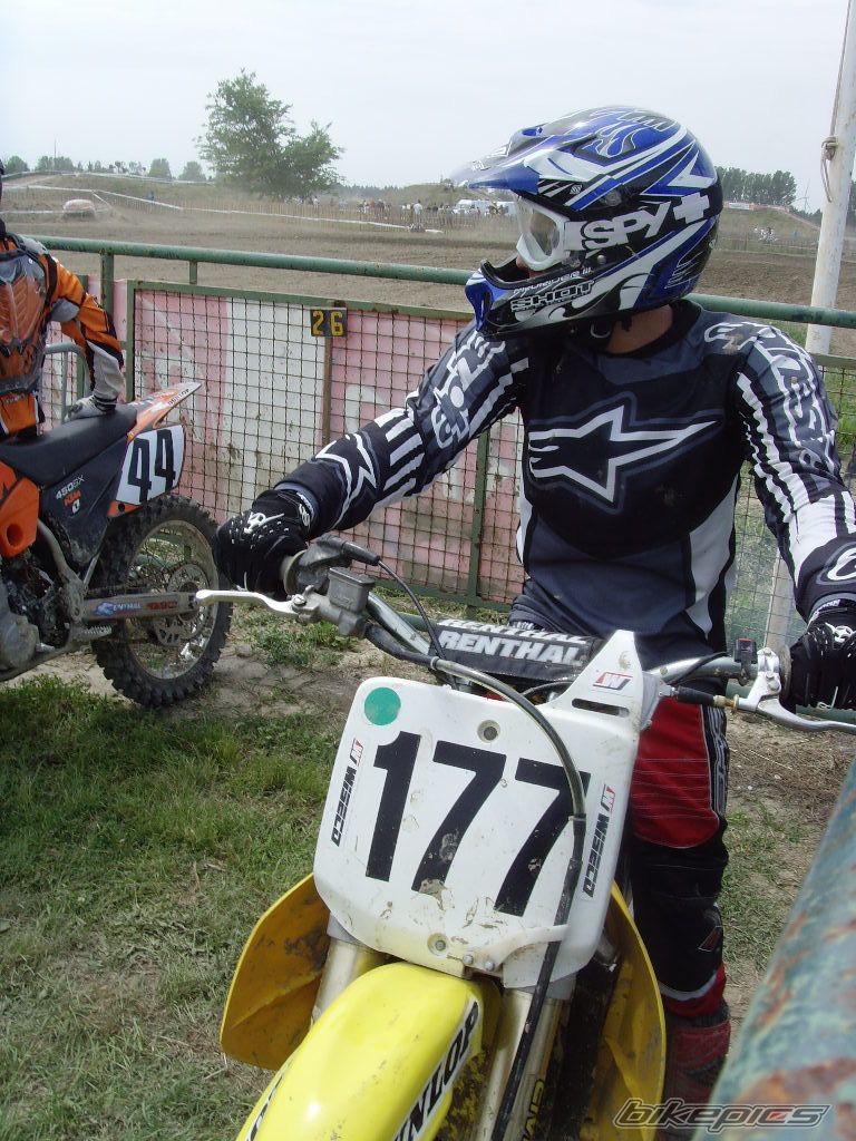 Photo 1643736