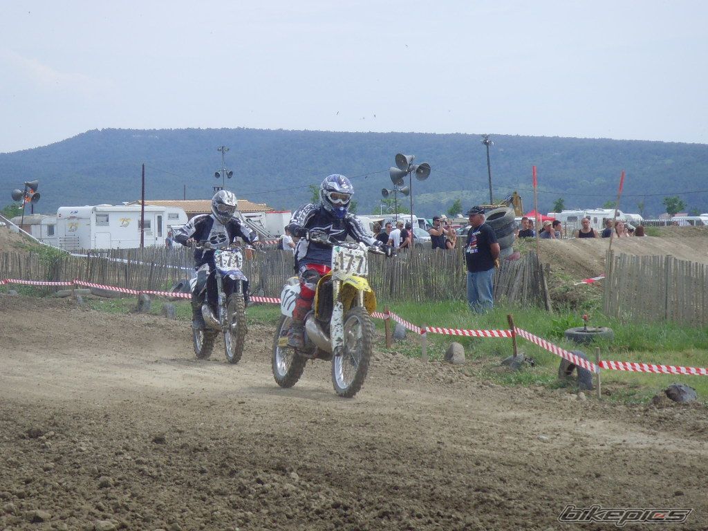 Photo 1643738